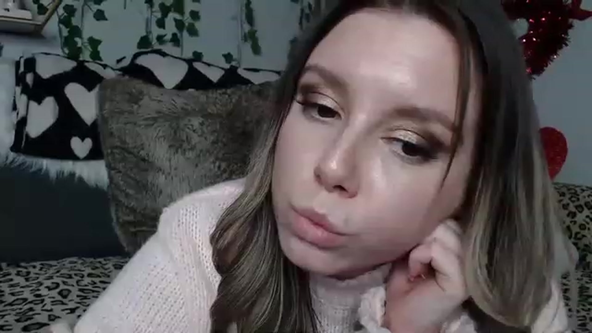 Gallery image thumbnail from MariahKay's myfreecams stream on, 02/15/2023, 02:18 image 3 of 20