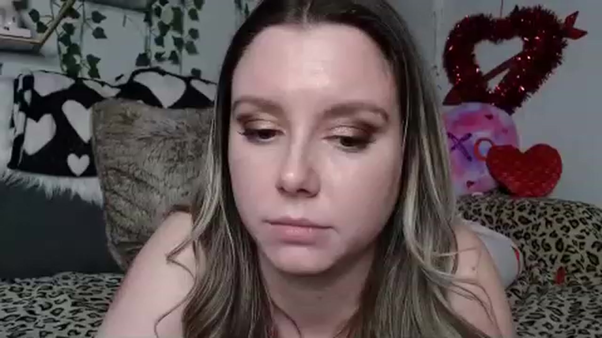 Gallery image thumbnail from MariahKay's myfreecams stream on, 02/15/2023, 02:51 image 10 of 20