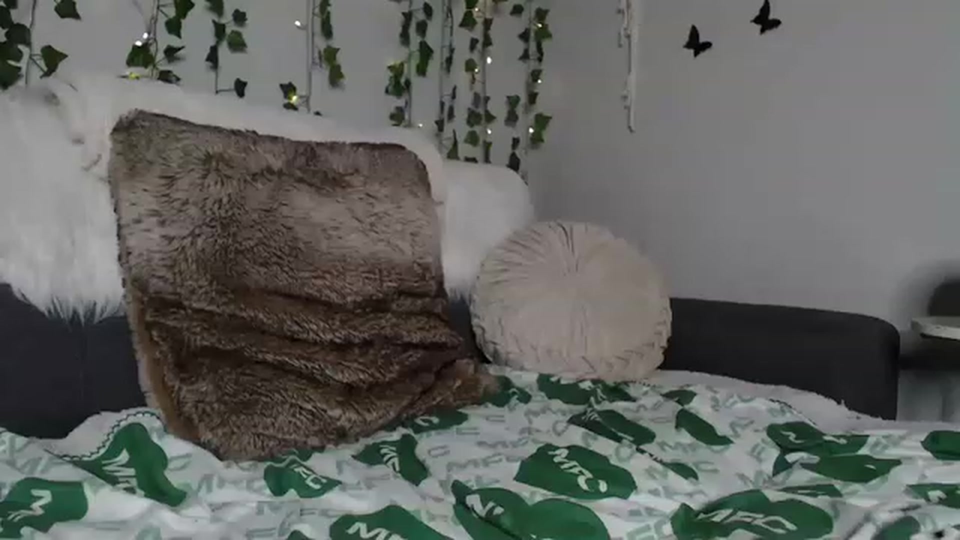 Gallery image thumbnail from MariahKay's myfreecams stream on, 03/07/2023, 01:23 image 3 of 20