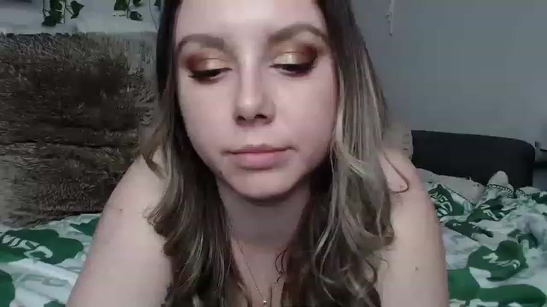 Gallery image thumbnail from MariahKay's myfreecams stream on, 03/10/2023, 24:05 image 8 of 20