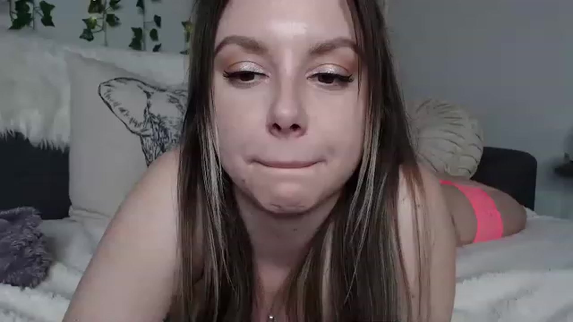 Gallery image thumbnail from MariahKay's myfreecams stream on, 03/20/2023, 20:25 image 5 of 20