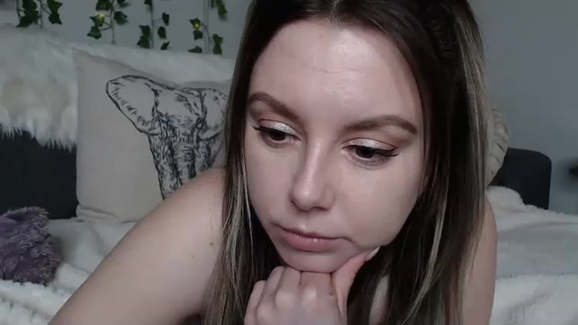 Gallery image thumbnail from MariahKay's myfreecams stream on, 03/20/2023, 20:25 image 11 of 20