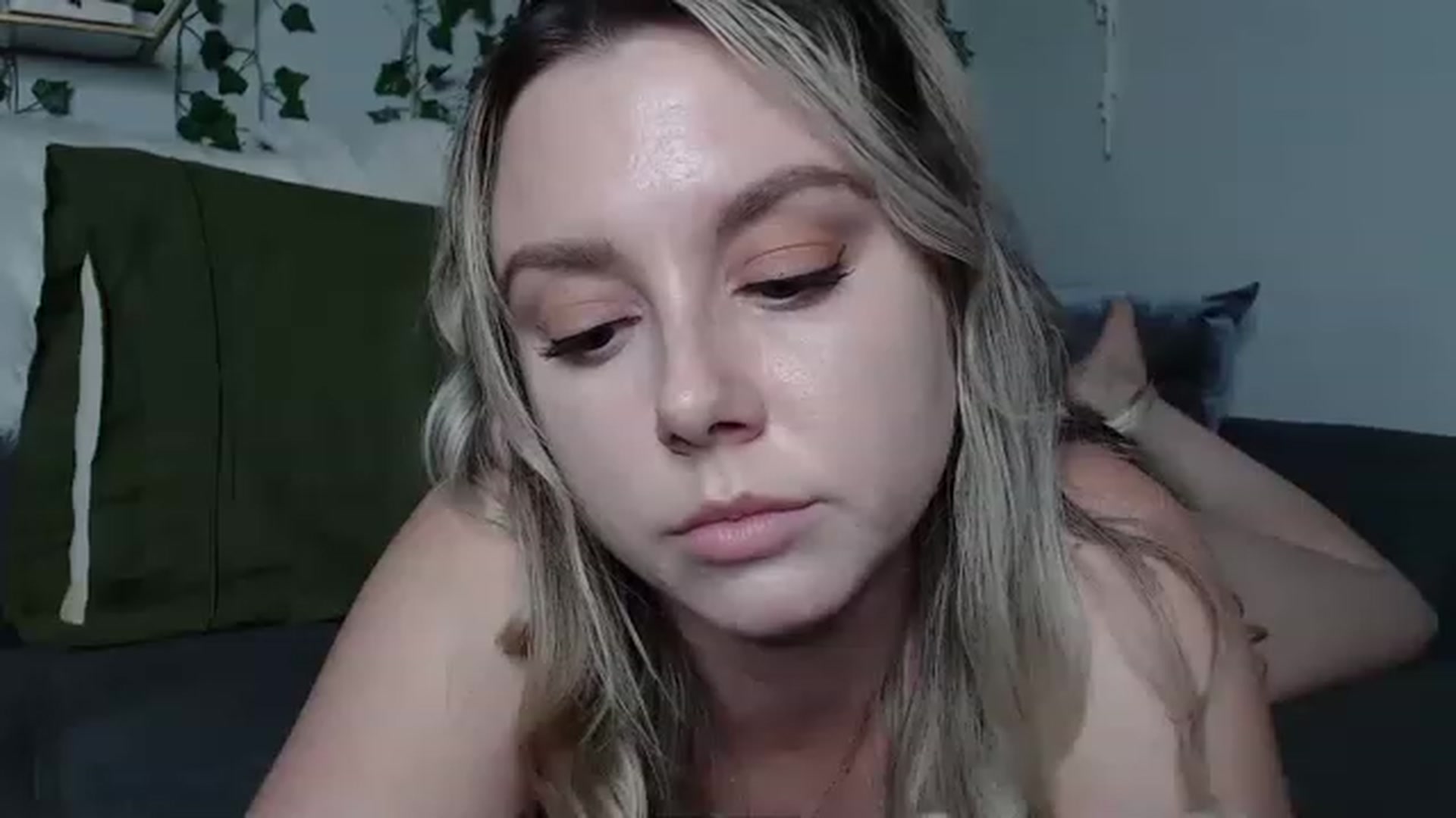 Gallery image thumbnail from MariahKay's myfreecams stream on, 05/31/2023, 24:49 image 12 of 20