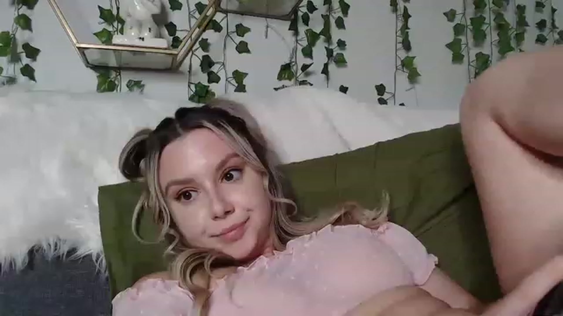 Gallery image thumbnail from MariahKay's myfreecams stream on, 05/31/2023, 23:40 image 1 of 20