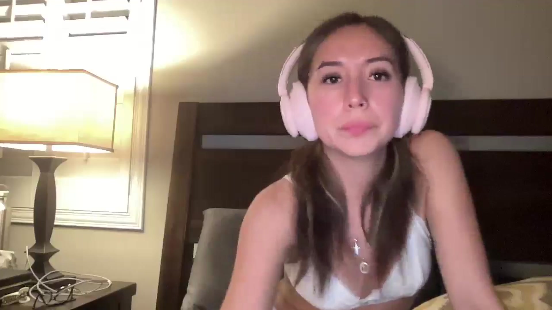 Gallery image thumbnail from Marial's myfreecams stream on, 01/21/2026, 04:38 image 18 of 20
