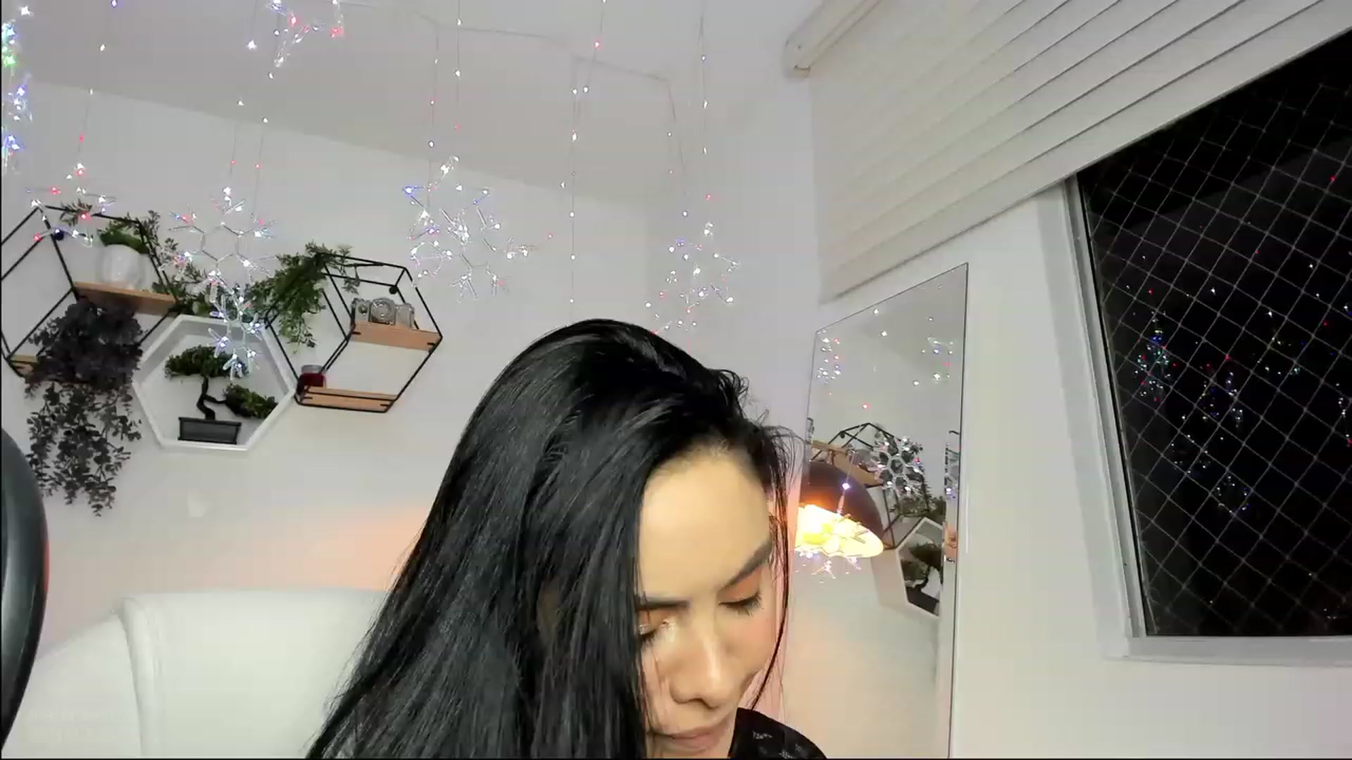 Gallery image thumbnail from Marianviolet's myfreecams stream on, 11/26/2022, 08:59 image 7 of 20