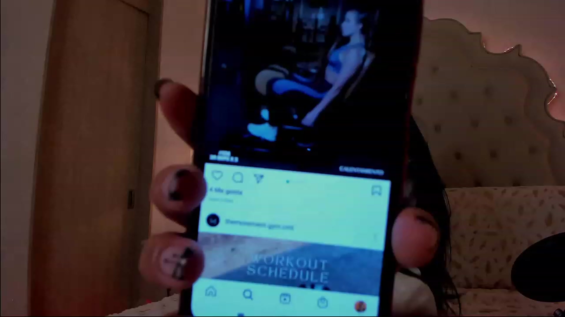Gallery image thumbnail from Marianviolet's myfreecams stream on, 01/18/2023, 10:14 image 2 of 20