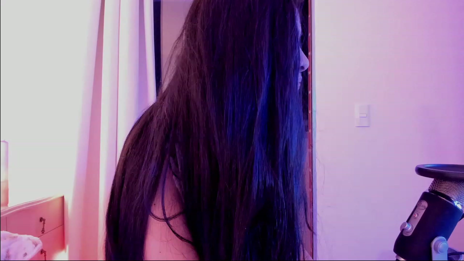 Gallery image thumbnail from Marianviolet's myfreecams stream on, 01/21/2023, 09:54 image 8 of 20