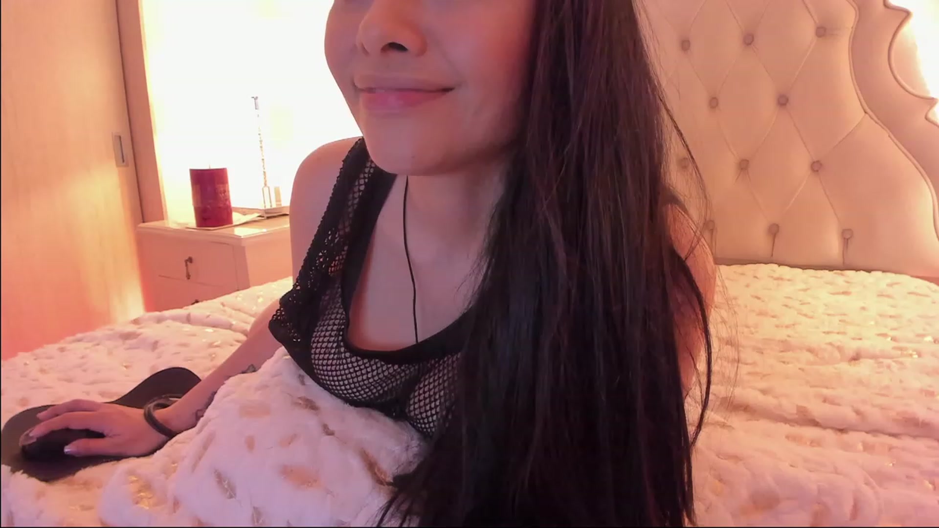 Gallery image thumbnail from Marianviolet's myfreecams stream on, 02/19/2023, 08:26 image 7 of 20