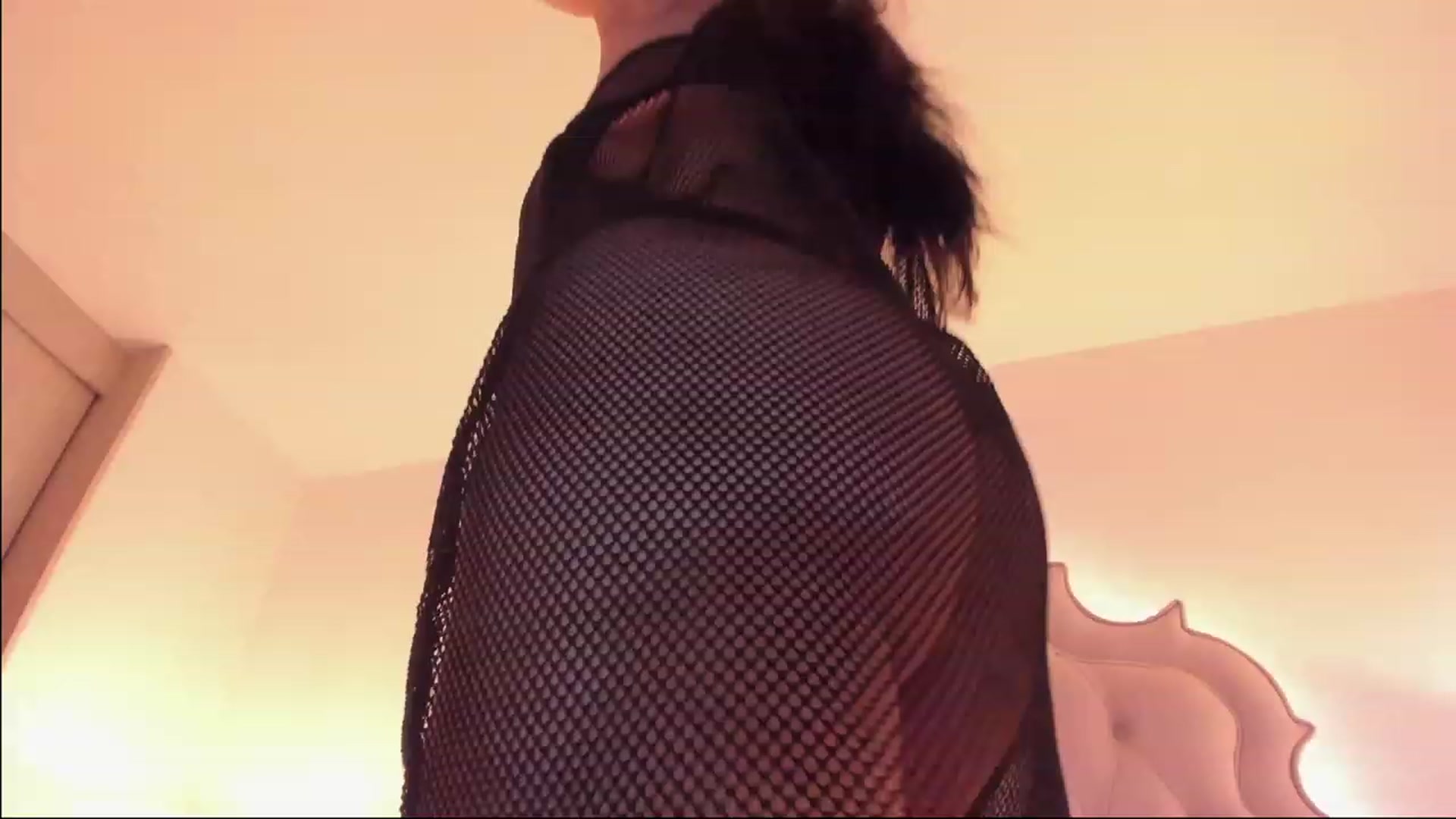 Gallery image thumbnail from Marianviolet's myfreecams stream on, 02/19/2023, 08:55 image 7 of 20