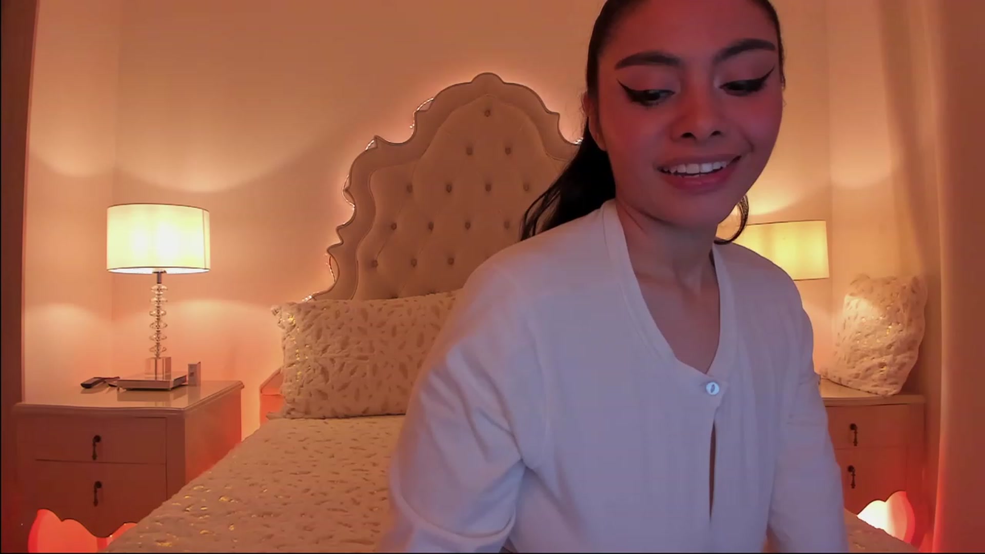 Gallery image thumbnail from Marianviolet's myfreecams stream on, 03/06/2023, 07:48 image 1 of 20