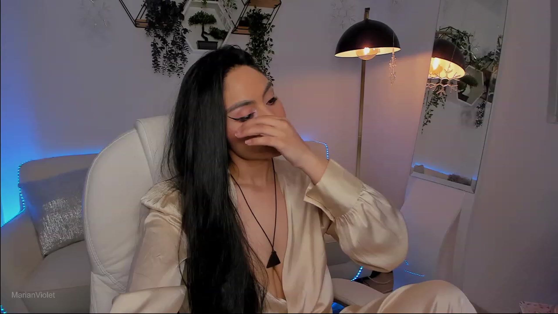 Gallery image thumbnail from Marianviolet's myfreecams stream on, 06/02/2023, 07:37 image 14 of 20