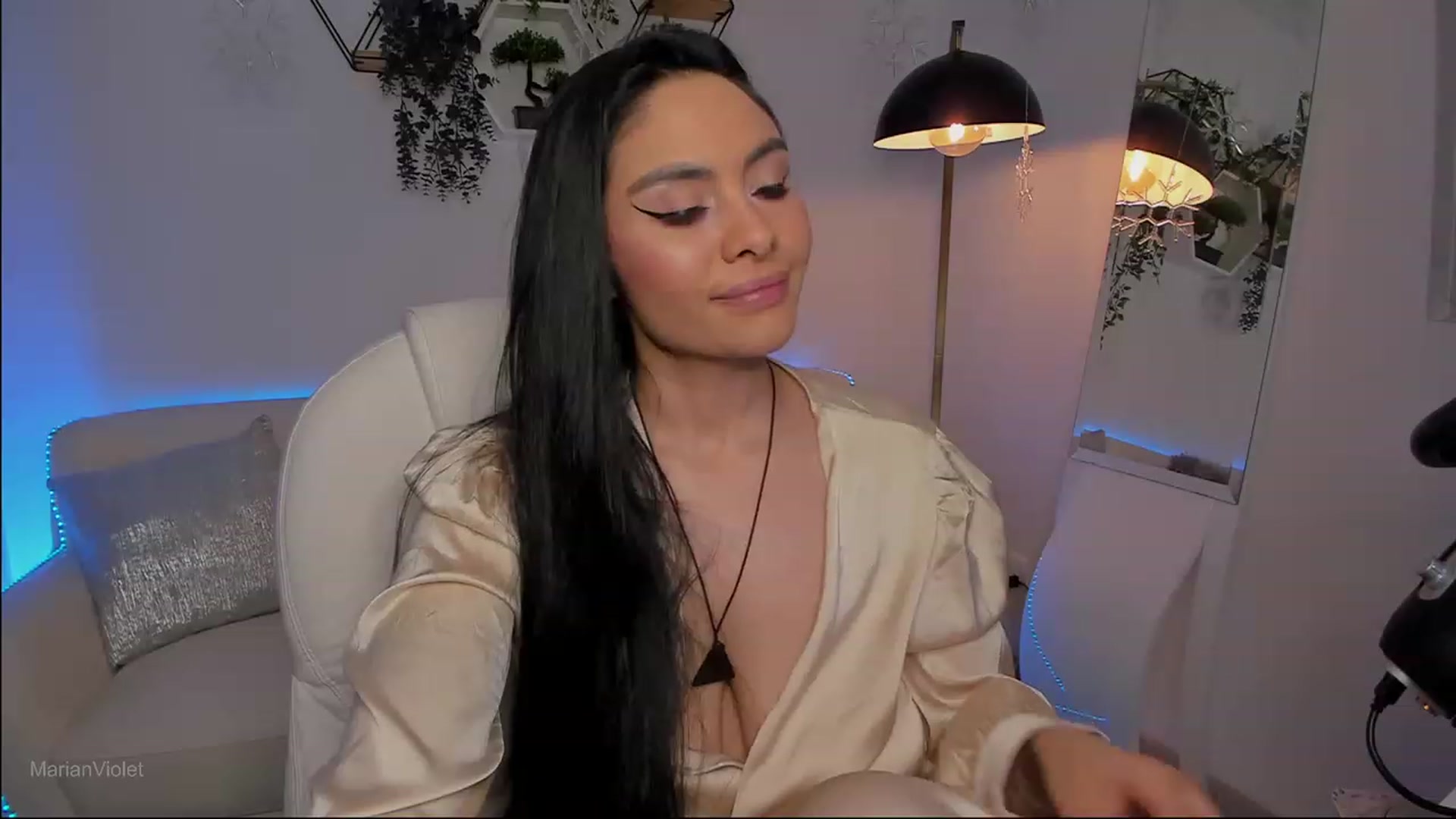 Gallery image thumbnail from Marianviolet's myfreecams stream on, 06/02/2023, 07:37 image 9 of 20