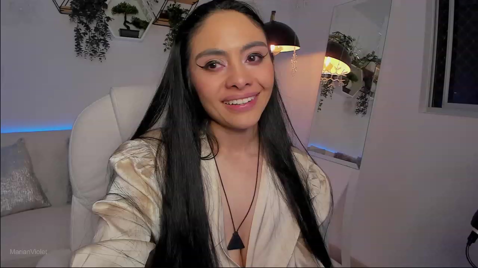 Gallery image thumbnail from Marianviolet's myfreecams stream on, 06/02/2023, 08:50 image 18 of 20