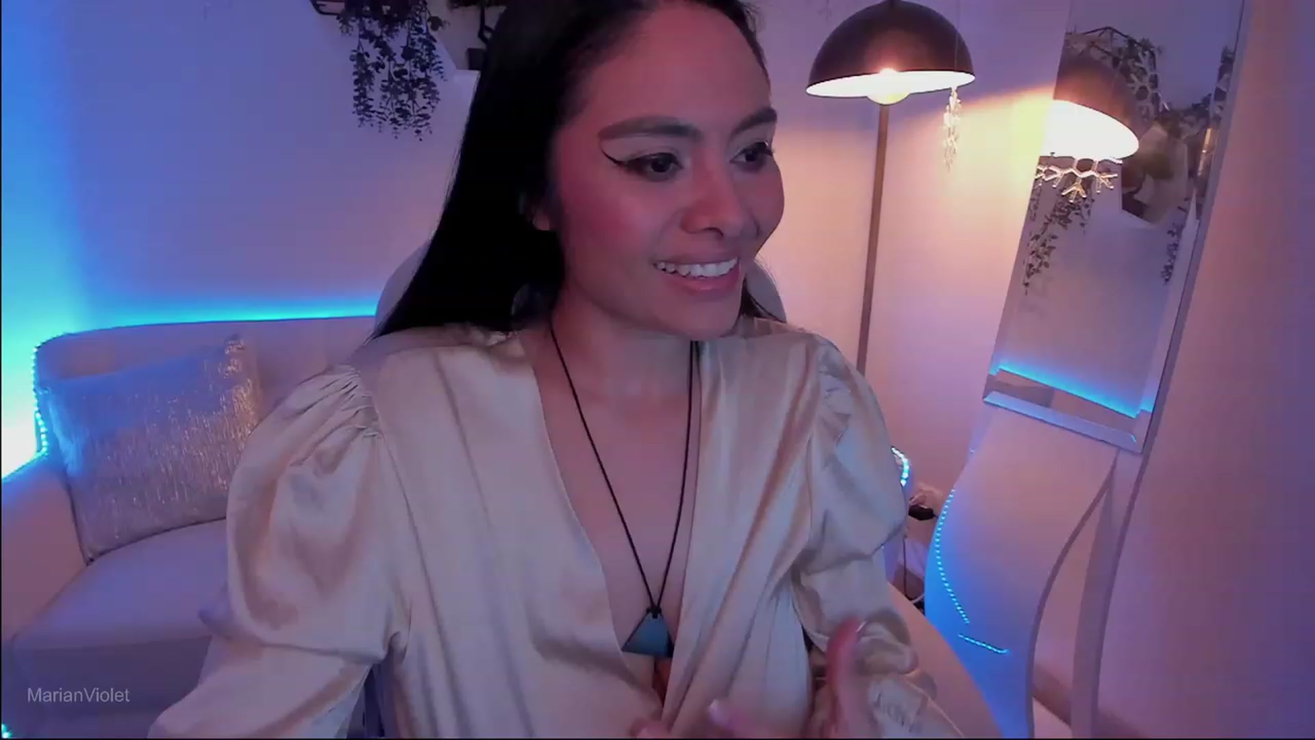 Gallery image thumbnail from Marianviolet's myfreecams stream on, 06/02/2023, 09:25 image 14 of 20