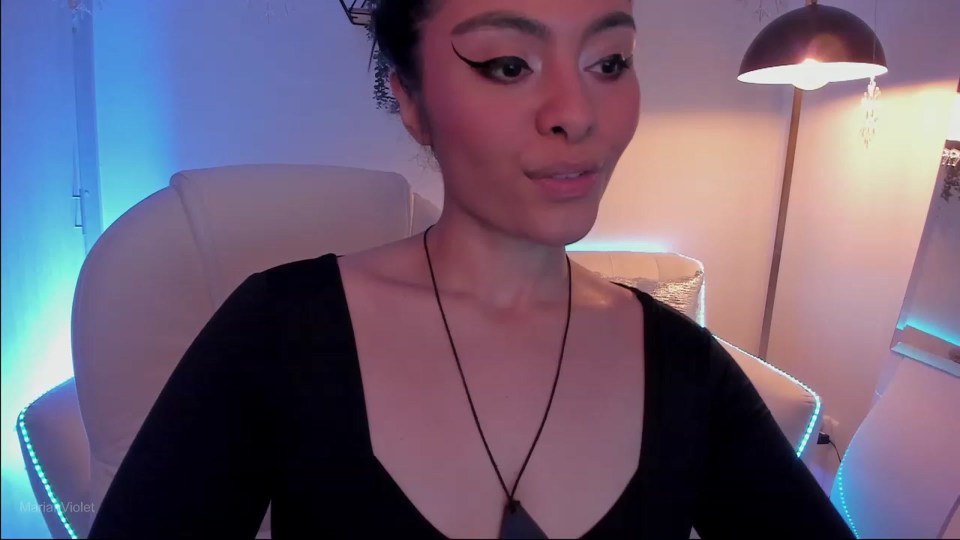 Gallery image thumbnail from Marianviolet's myfreecams stream on, 06/03/2023, 08:31 image 13 of 20