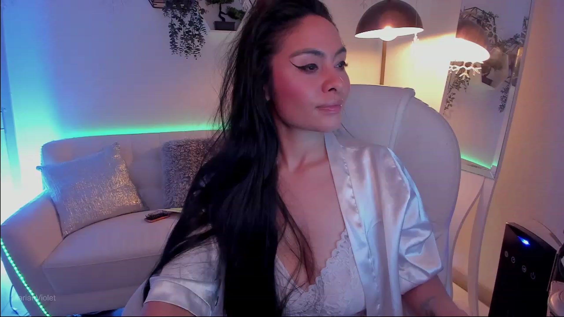 Gallery image thumbnail from Marianviolet's myfreecams stream on, 06/05/2023, 09:09 image 20 of 20