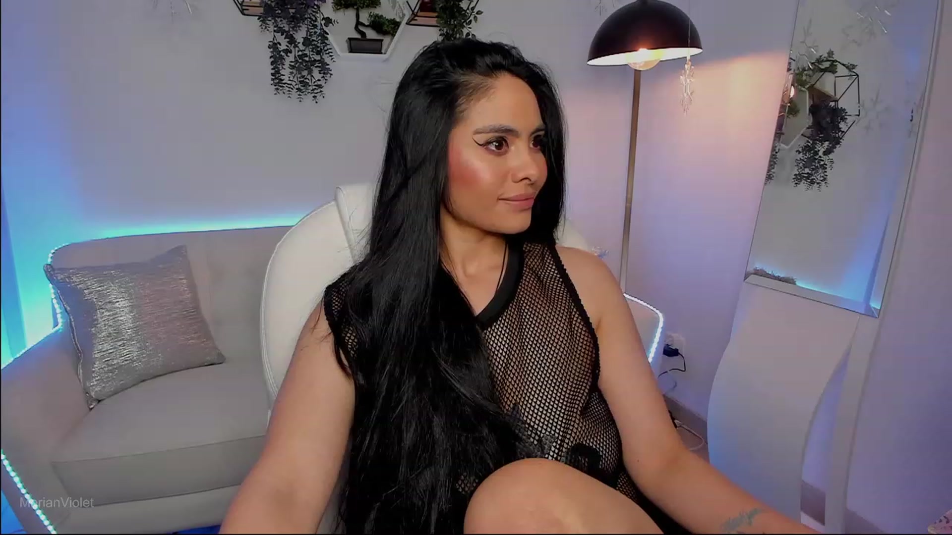 Gallery image thumbnail from Marianviolet's myfreecams stream on, 06/28/2023, 09:01 image 10 of 20