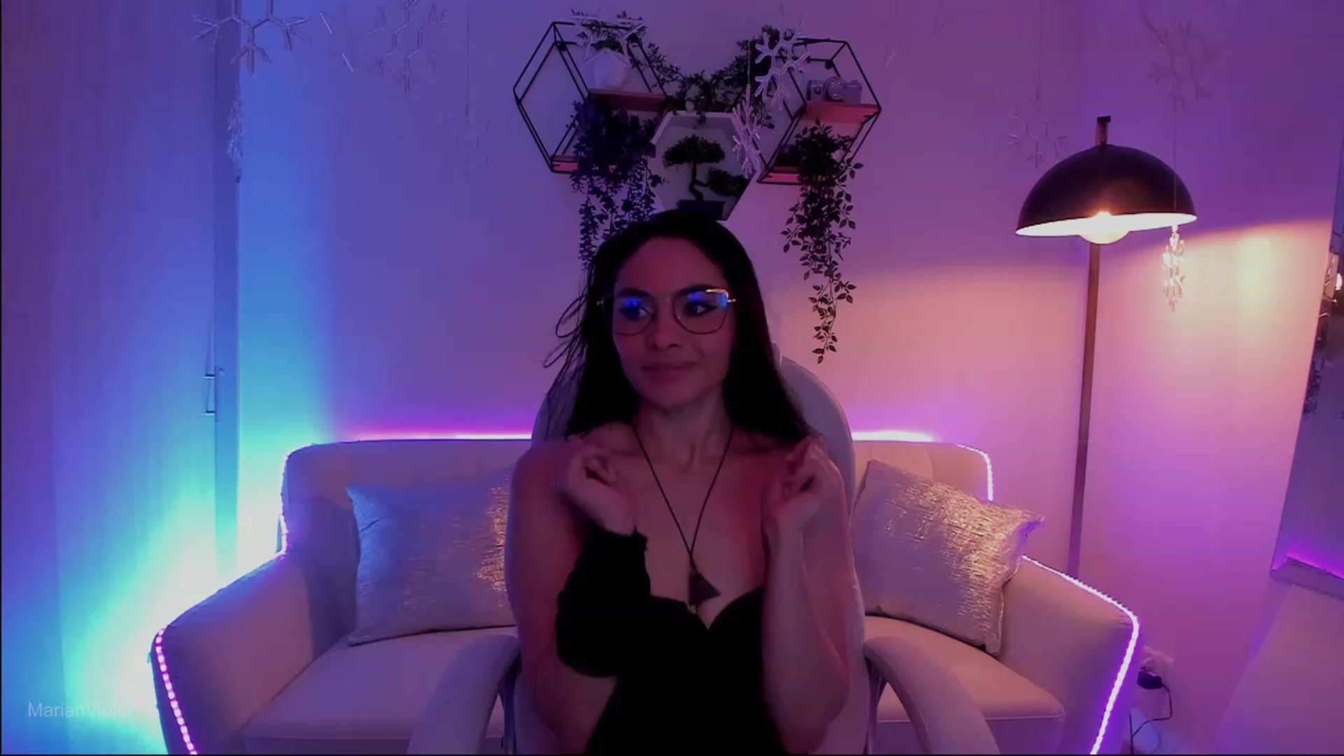 Gallery image thumbnail from Marianviolet's myfreecams stream on, 07/02/2023, 08:38 image 12 of 20