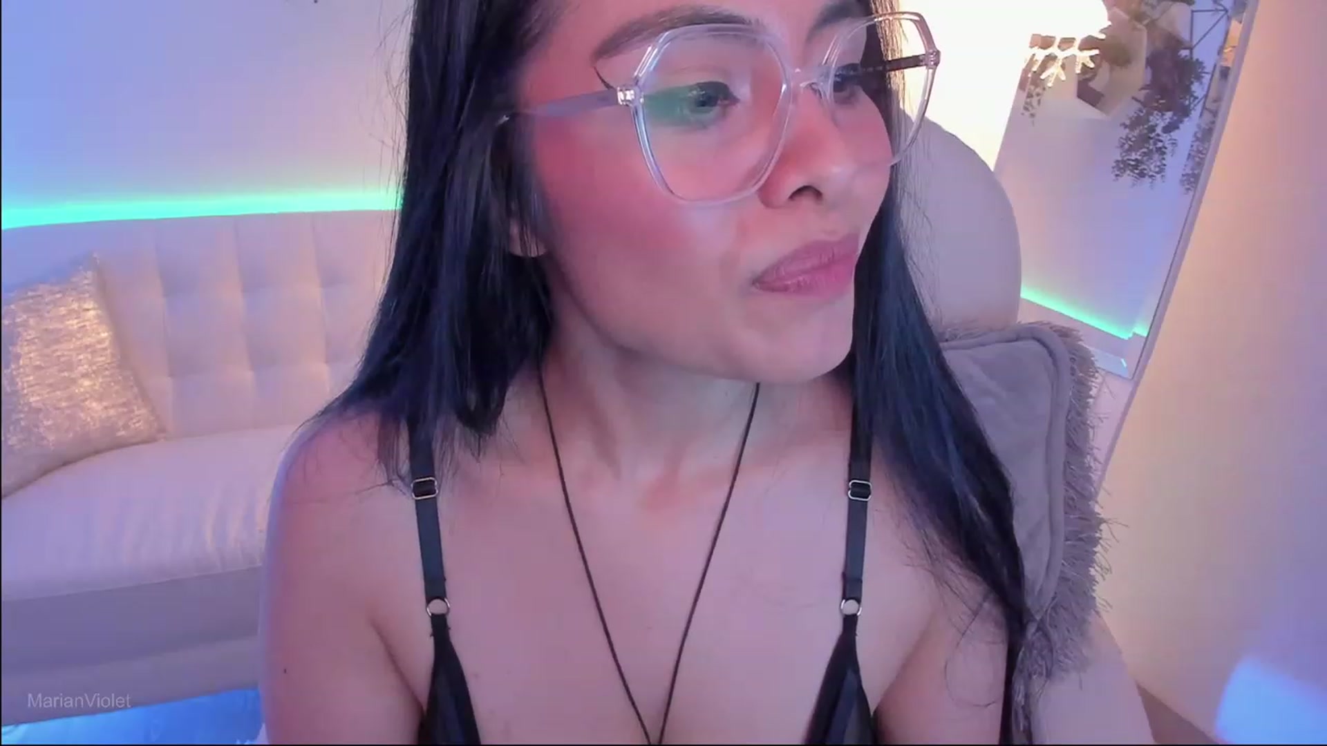 Gallery image thumbnail from Marianviolet's myfreecams stream on, 08/11/2023, 10:23 image 20 of 20