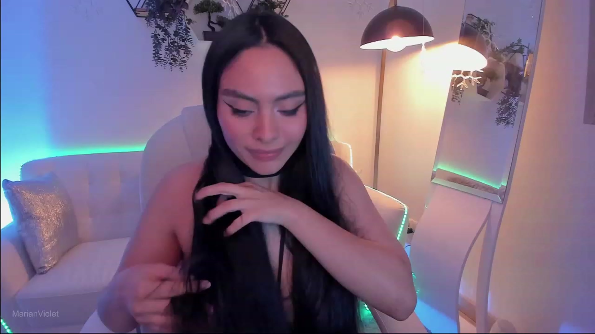 Gallery image thumbnail from Marianviolet's myfreecams stream on, 08/17/2023, 09:58 image 18 of 20