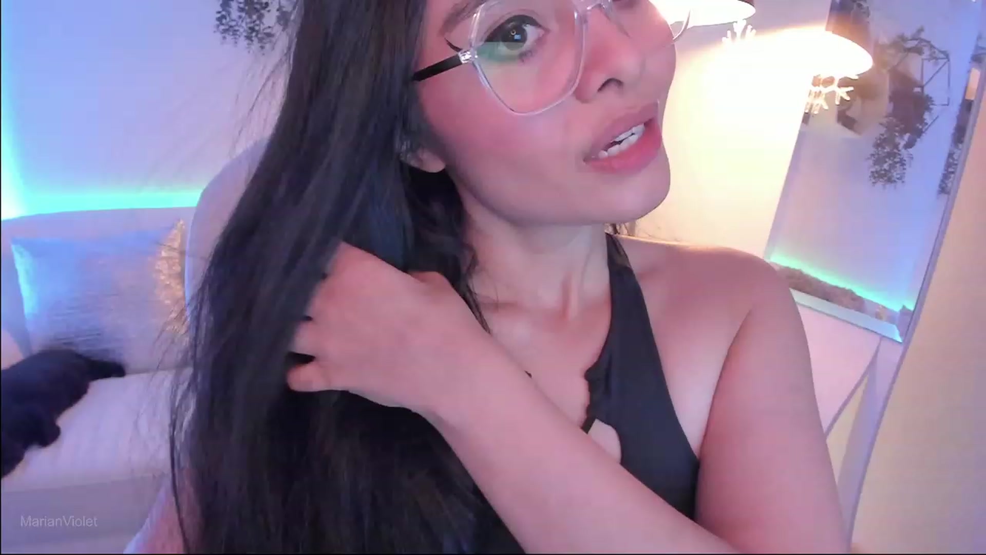 Gallery image thumbnail from Marianviolet's myfreecams stream on, 12/11/2023, 08:49 image 13 of 20