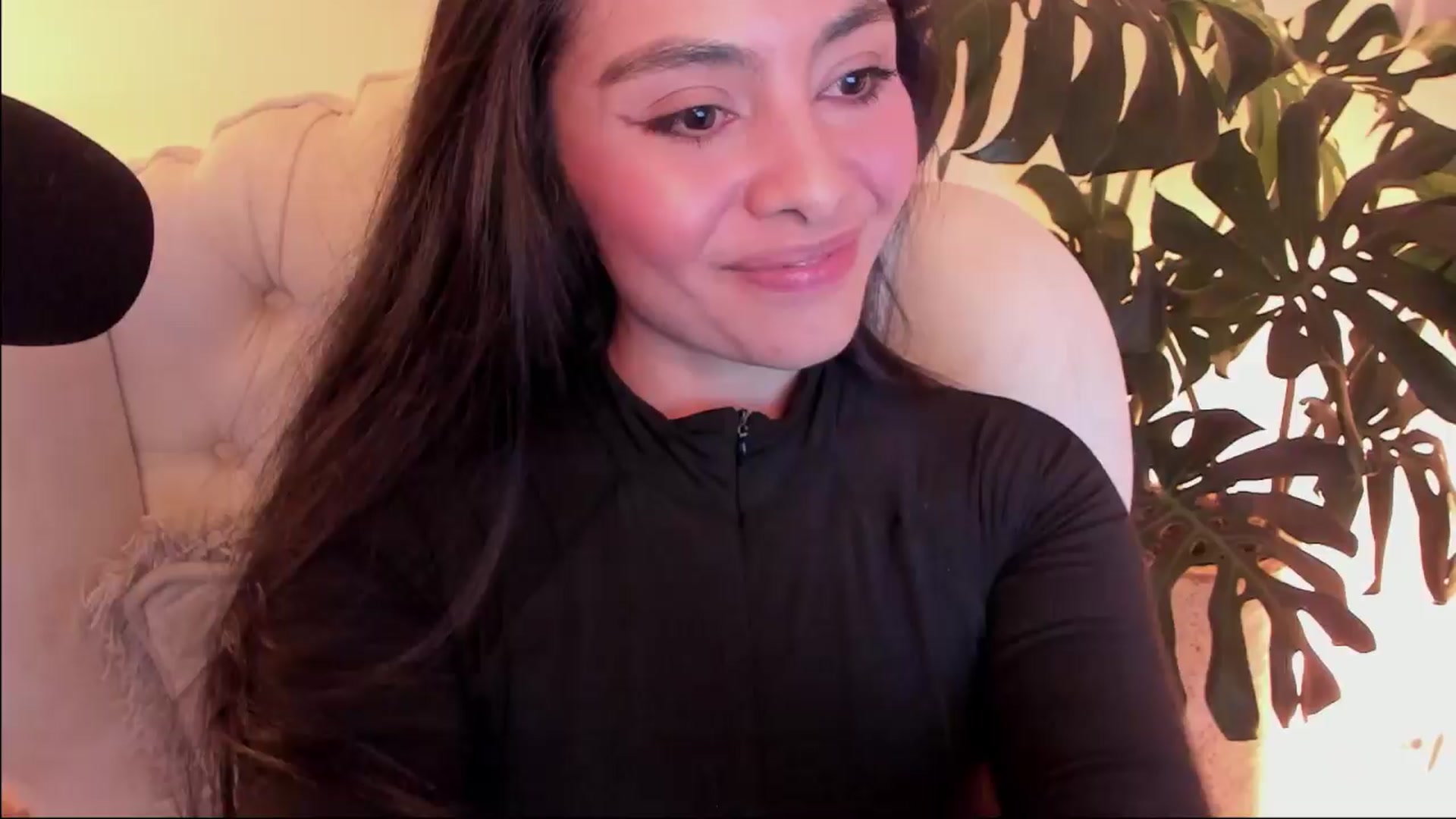 Gallery image thumbnail from Marianviolet's myfreecams stream on, 03/28/2024, 10:11 image 20 of 20