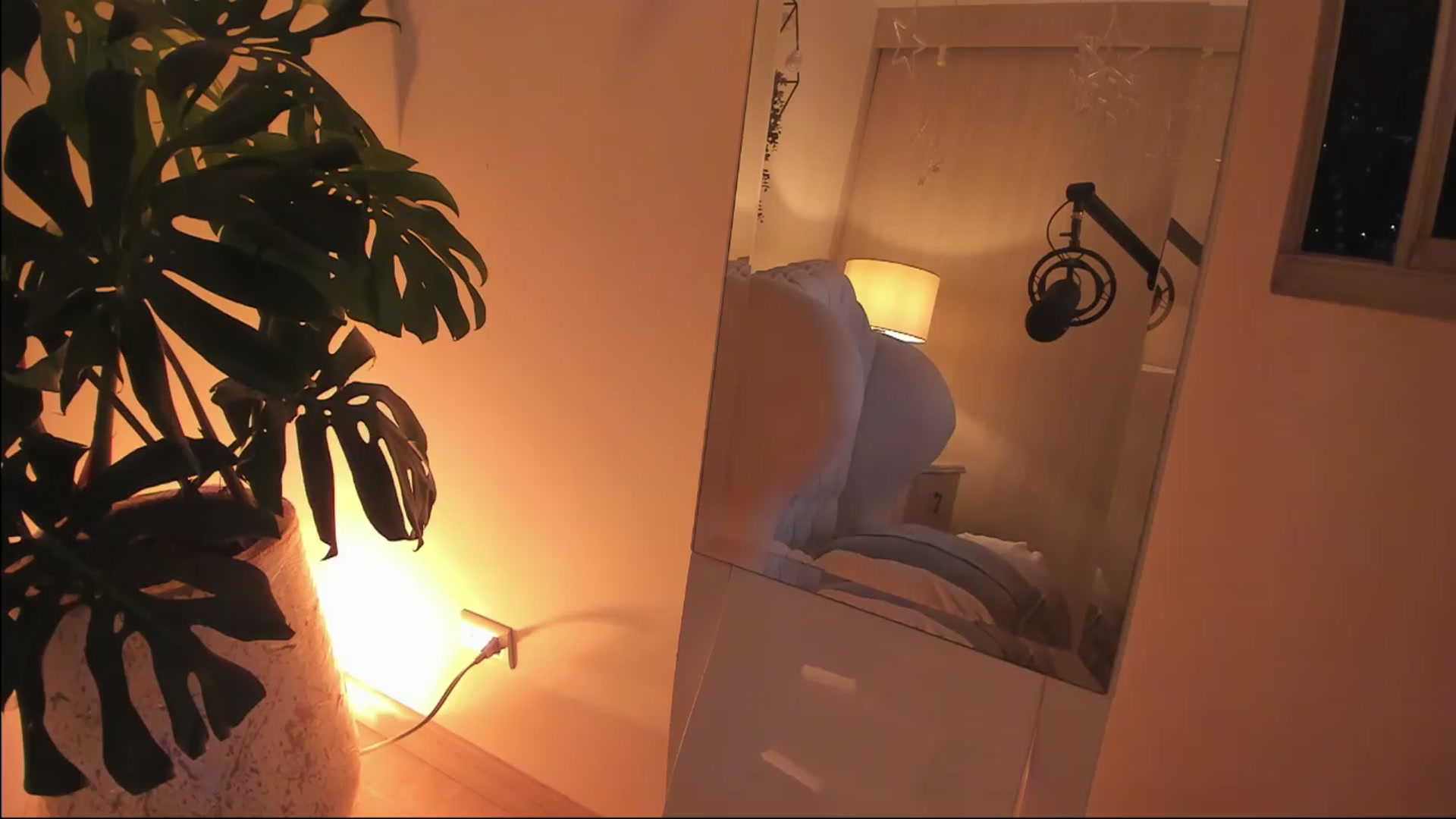 Gallery image thumbnail from Marianviolet's myfreecams stream on, 03/31/2024, 10:13 image 11 of 20