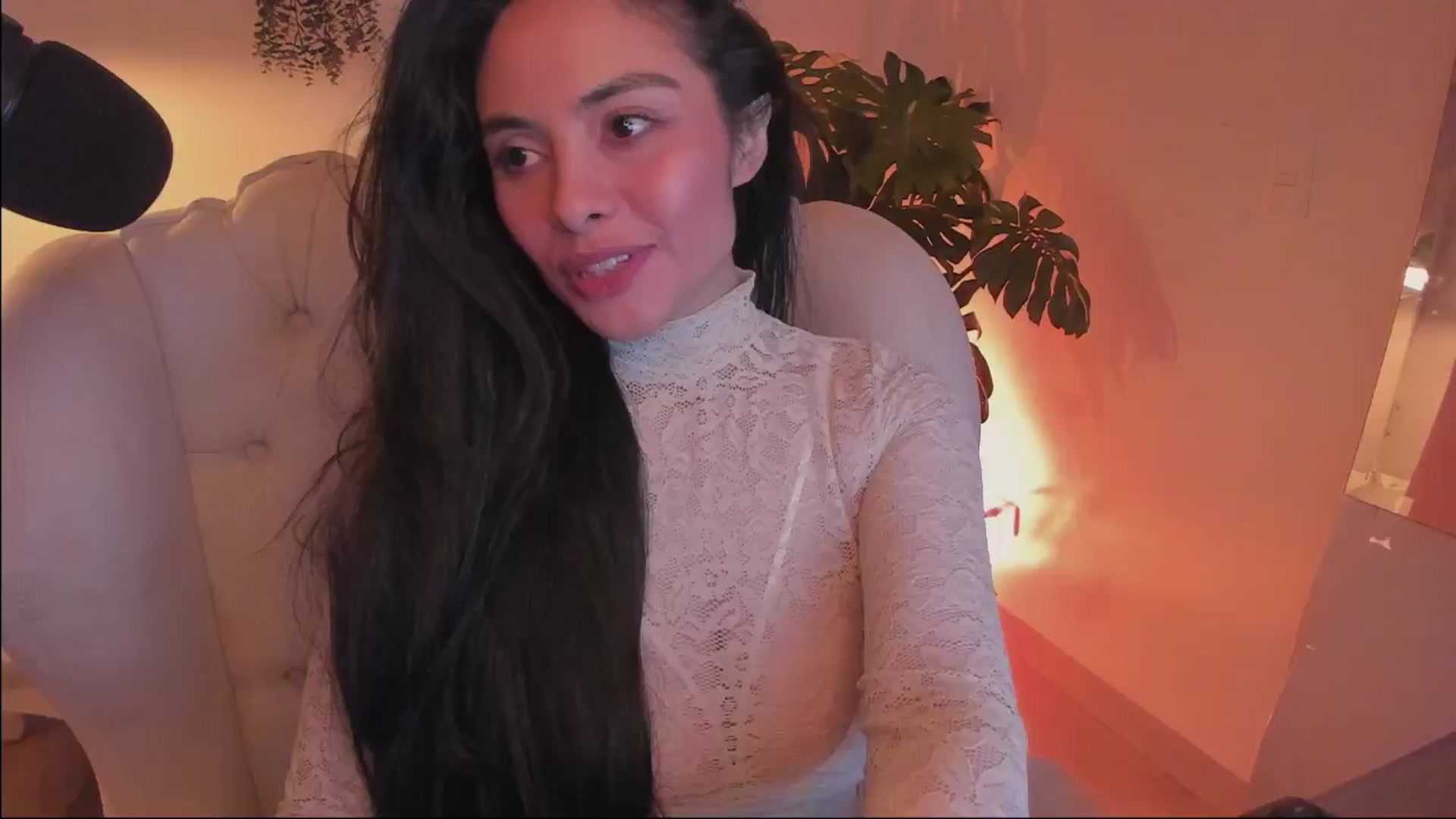 Gallery image thumbnail from Marianviolet's myfreecams stream on, 05/14/2024, 09:58 image 6 of 20