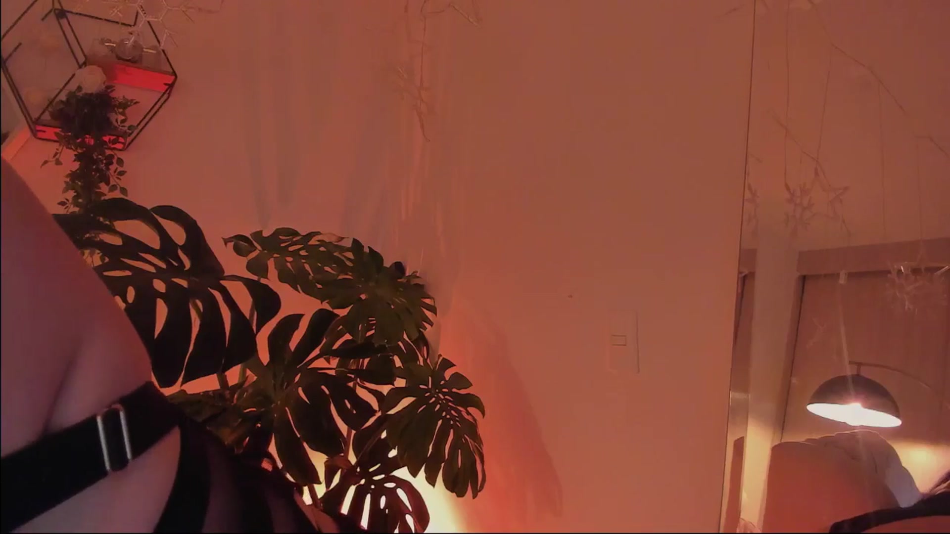 Gallery image thumbnail from Marianviolet's myfreecams stream on, 05/30/2024, 07:28 image 10 of 20