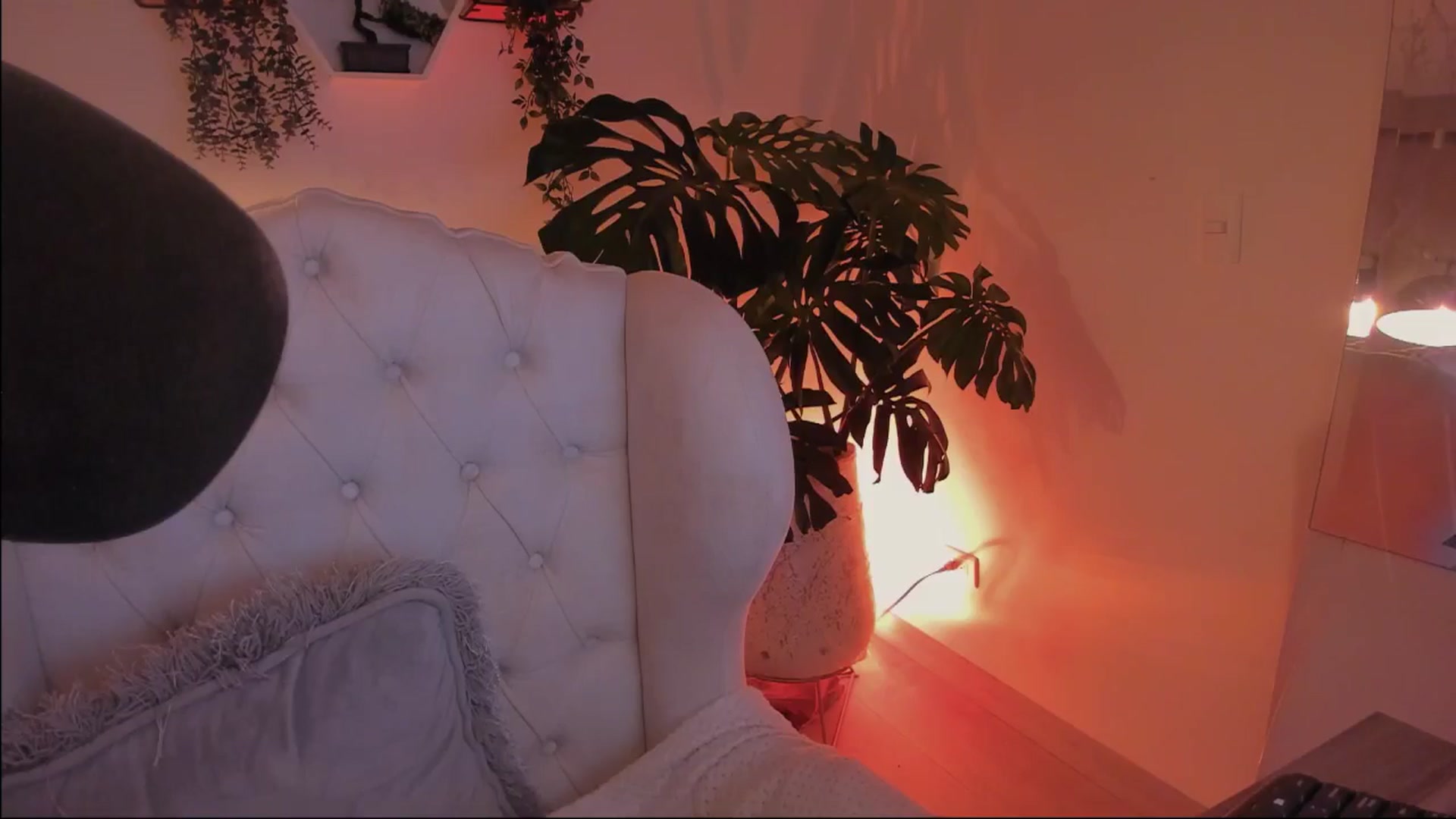 Gallery image thumbnail from Marianviolet's myfreecams stream on, 06/02/2024, 09:25 image 4 of 20