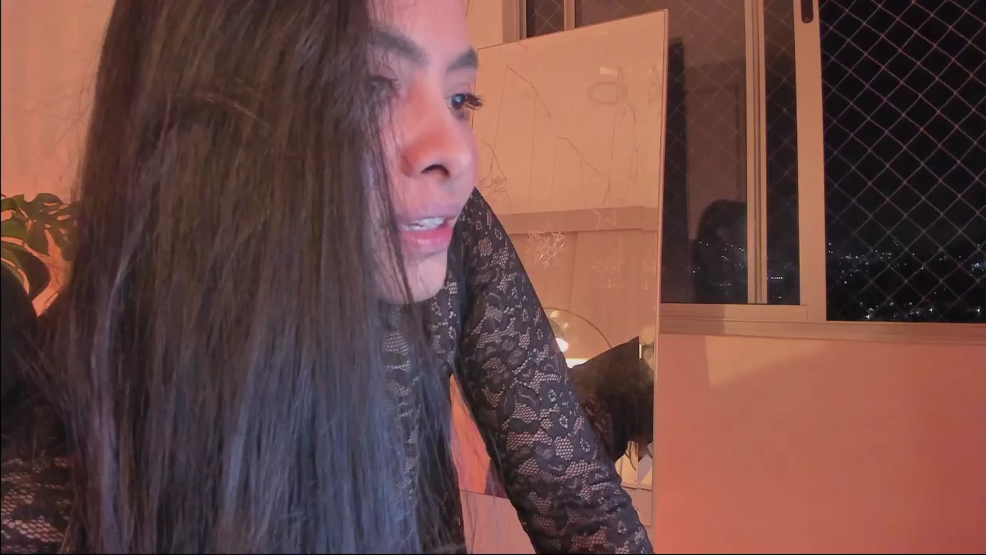 Gallery image thumbnail from Marianviolet's myfreecams stream on, 07/07/2024, 08:02 image 8 of 20