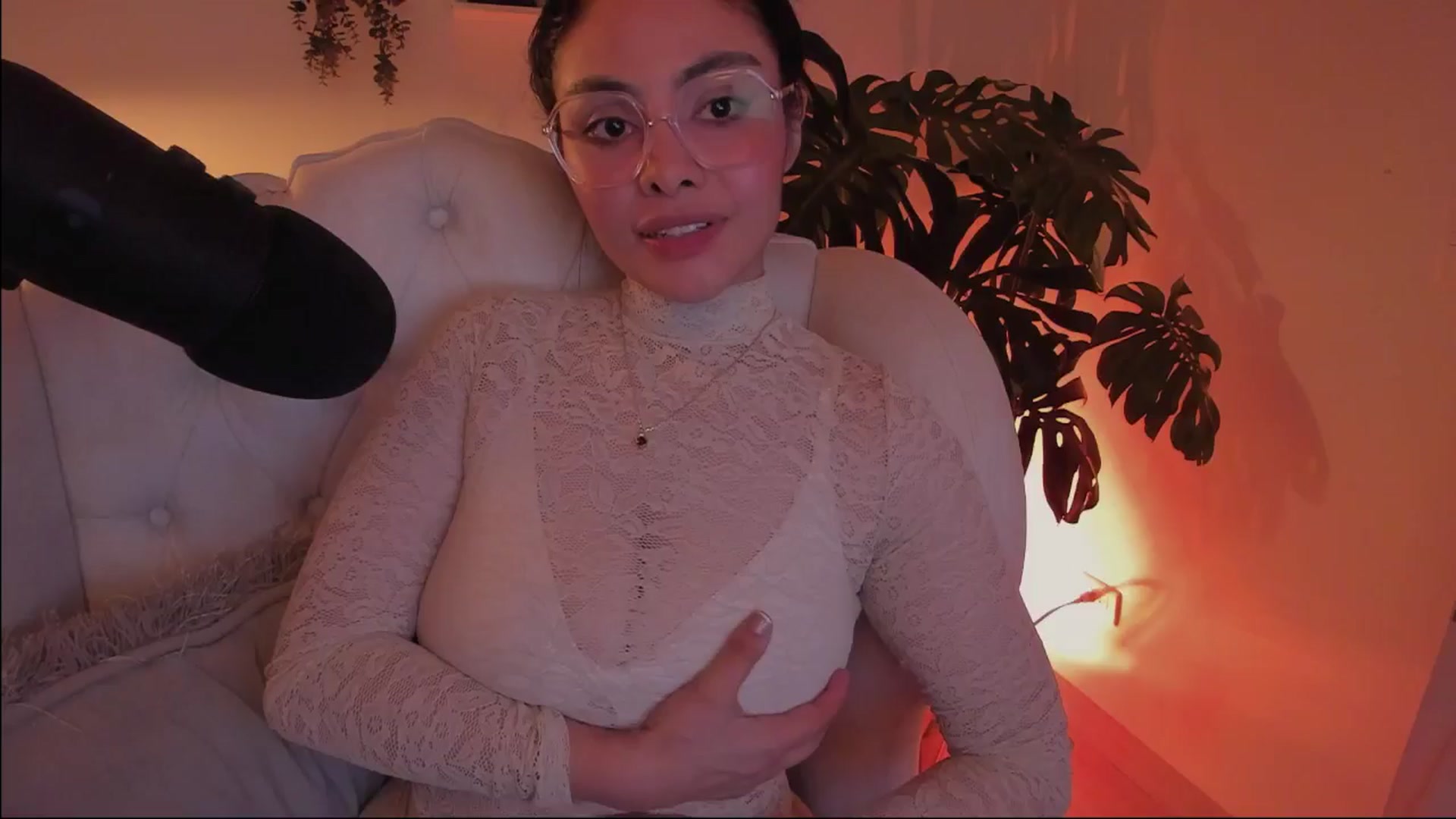 Gallery image thumbnail from Marianviolet's myfreecams stream on, 07/20/2024, 10:08 image 11 of 20