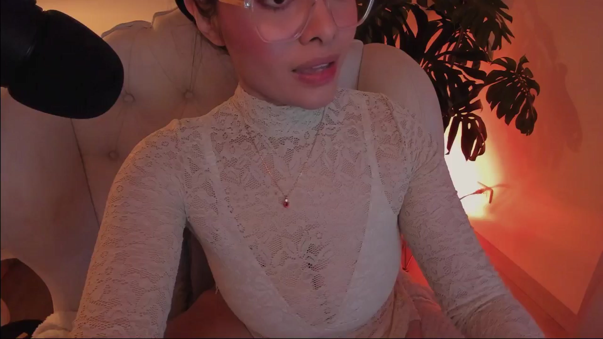 Gallery image thumbnail from Marianviolet's myfreecams stream on, 07/20/2024, 10:08 image 13 of 20