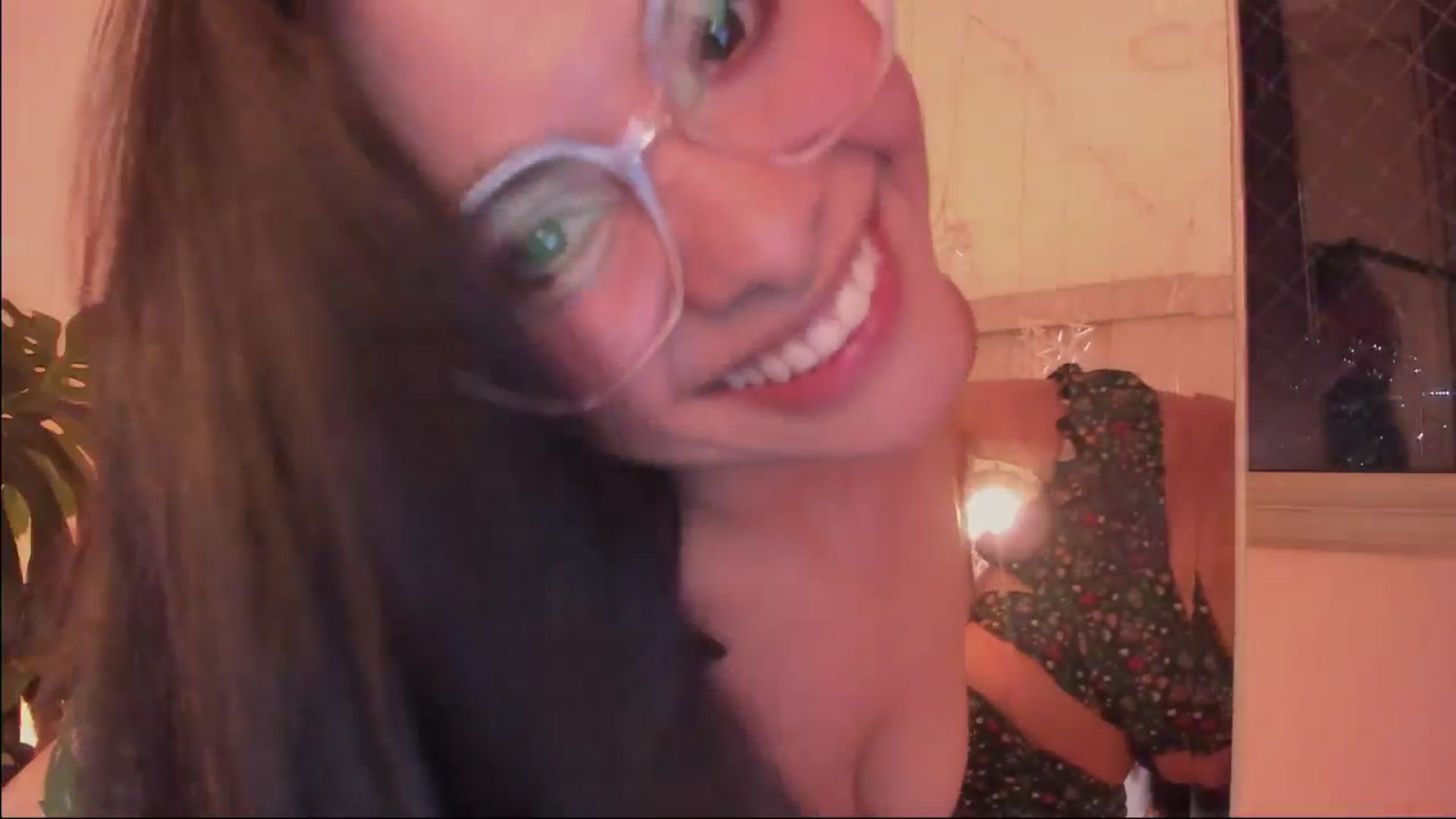 Gallery image thumbnail from Marianviolet's myfreecams stream on, 07/29/2024, 08:47 image 2 of 20