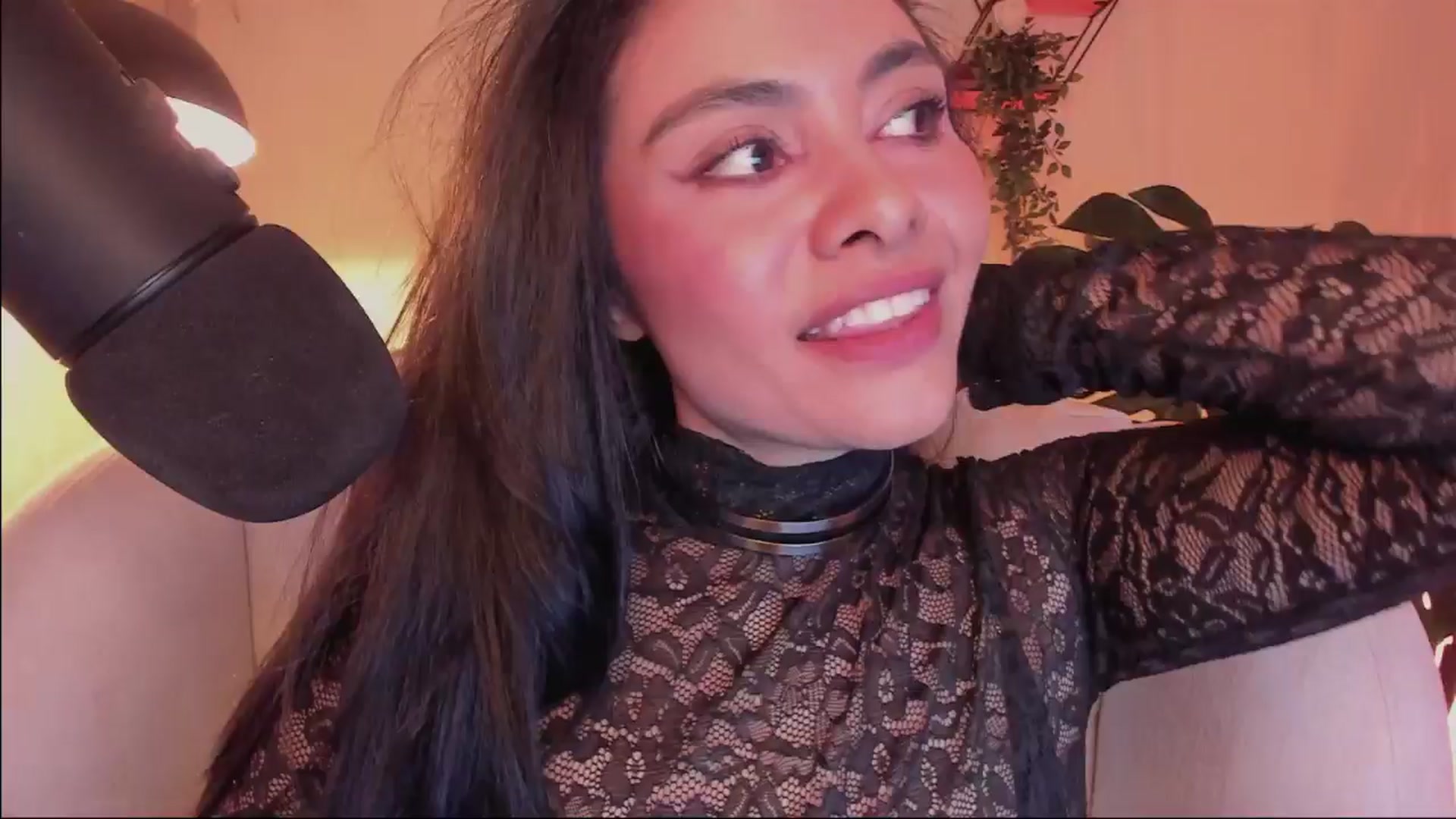 Gallery image thumbnail from Marianviolet's myfreecams stream on, 08/25/2024, 08:26 image 4 of 20