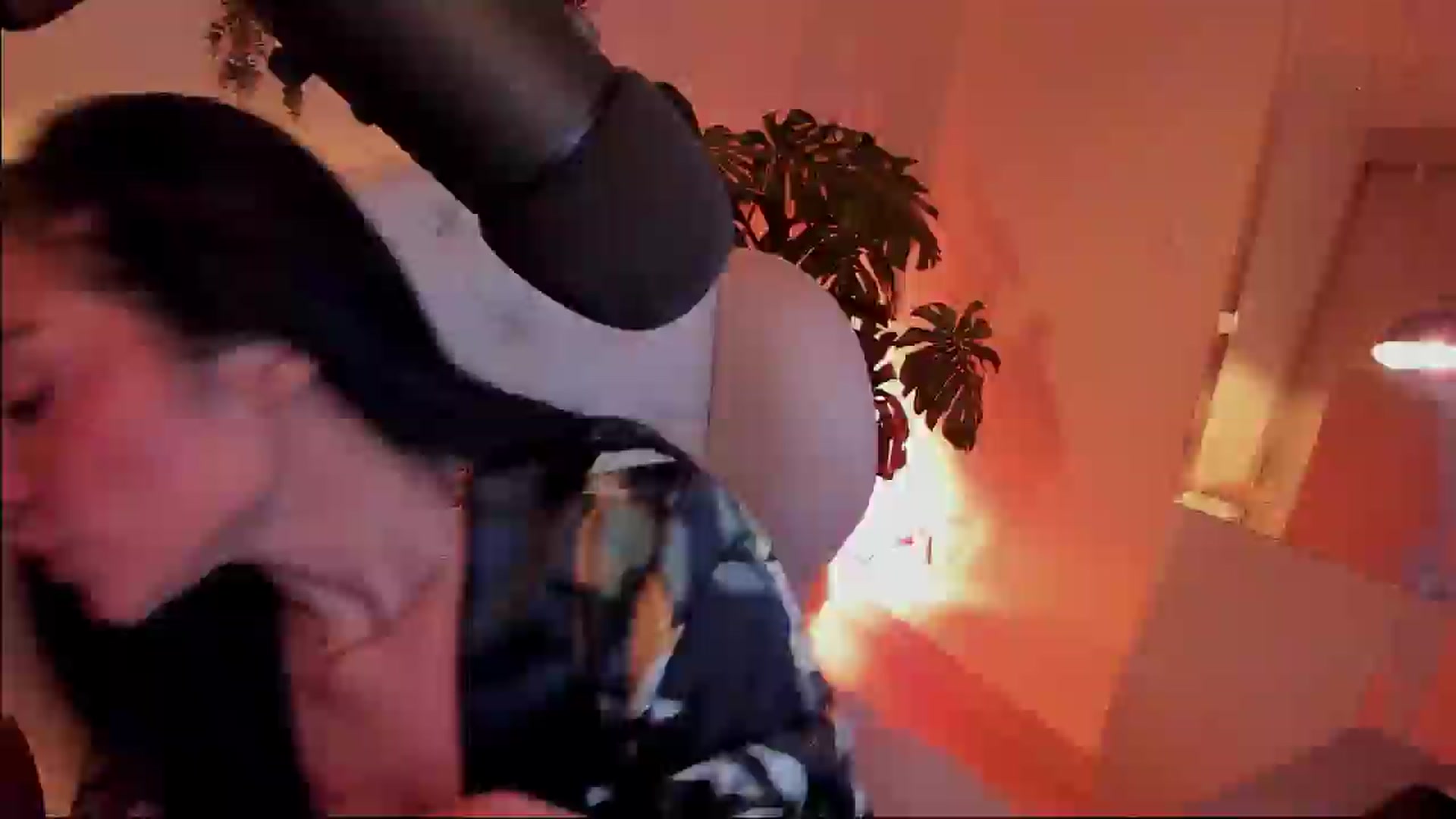 Gallery image thumbnail from Marianviolet's myfreecams stream on, 08/26/2024, 08:13 image 5 of 20