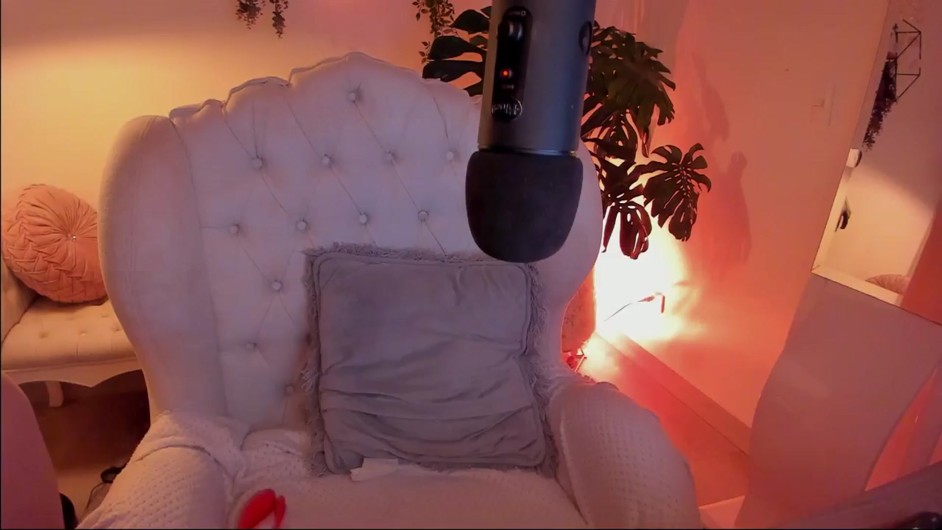 Gallery image thumbnail from Marianviolet's myfreecams stream on, 08/28/2024, 08:18 image 19 of 20