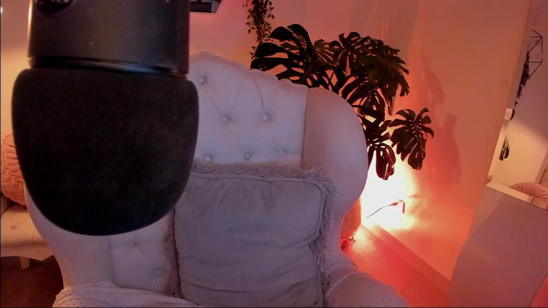Gallery image thumbnail from Marianviolet's myfreecams stream on, 08/29/2024, 08:19 image 14 of 20