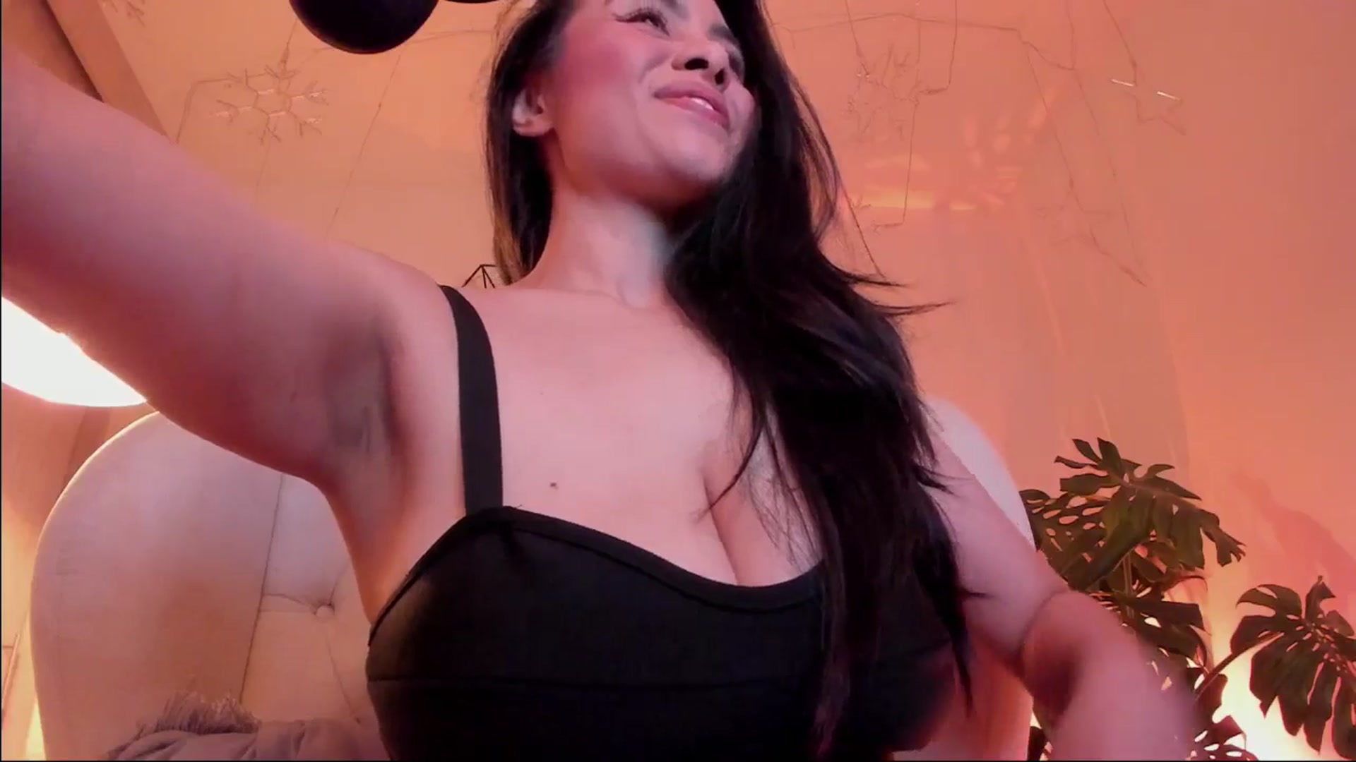 Gallery image thumbnail from Marianviolet's myfreecams stream on, 09/03/2024, 10:06 image 12 of 20