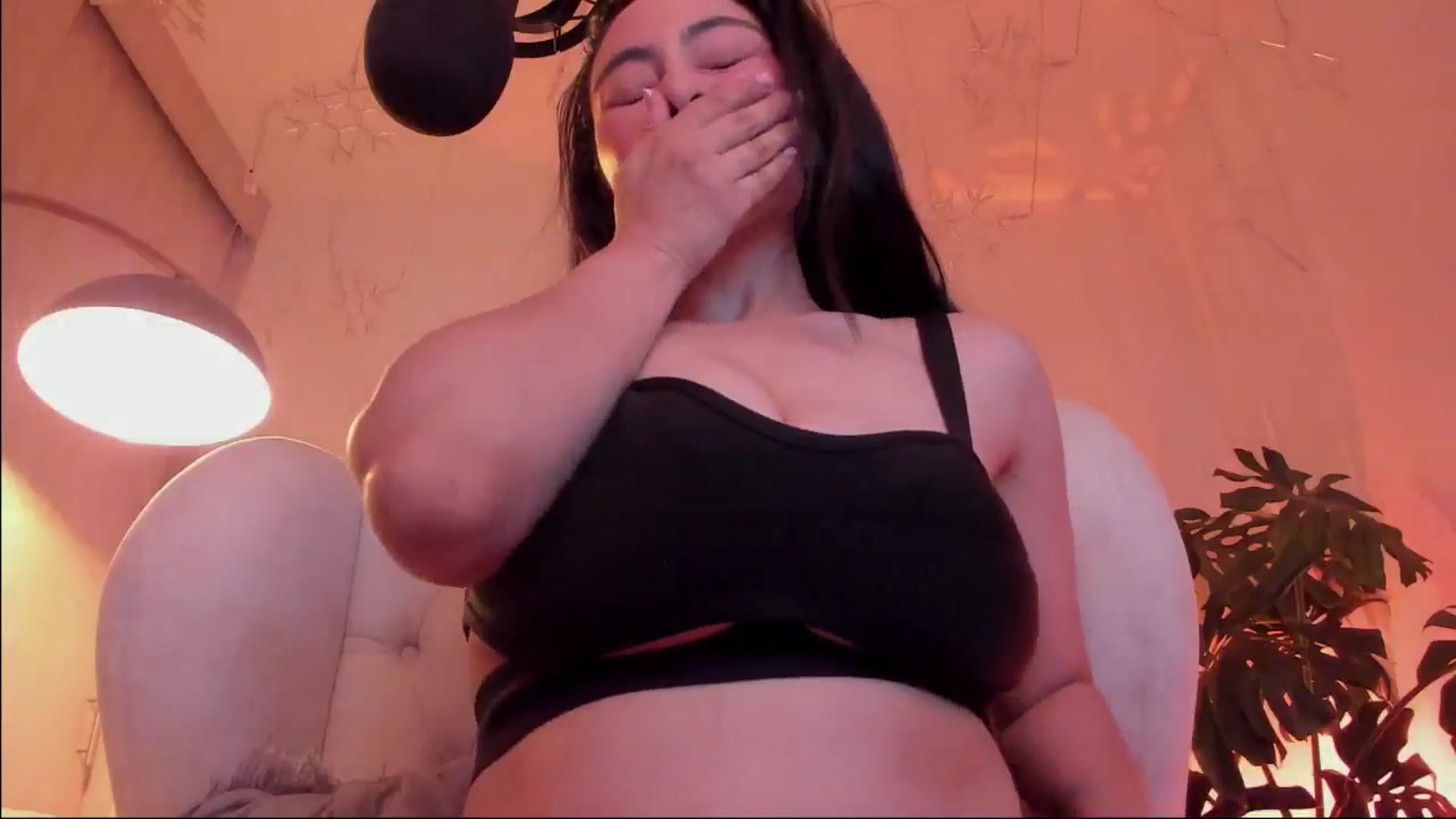 Gallery image thumbnail from Marianviolet's myfreecams stream on, 09/03/2024, 10:06 image 10 of 20