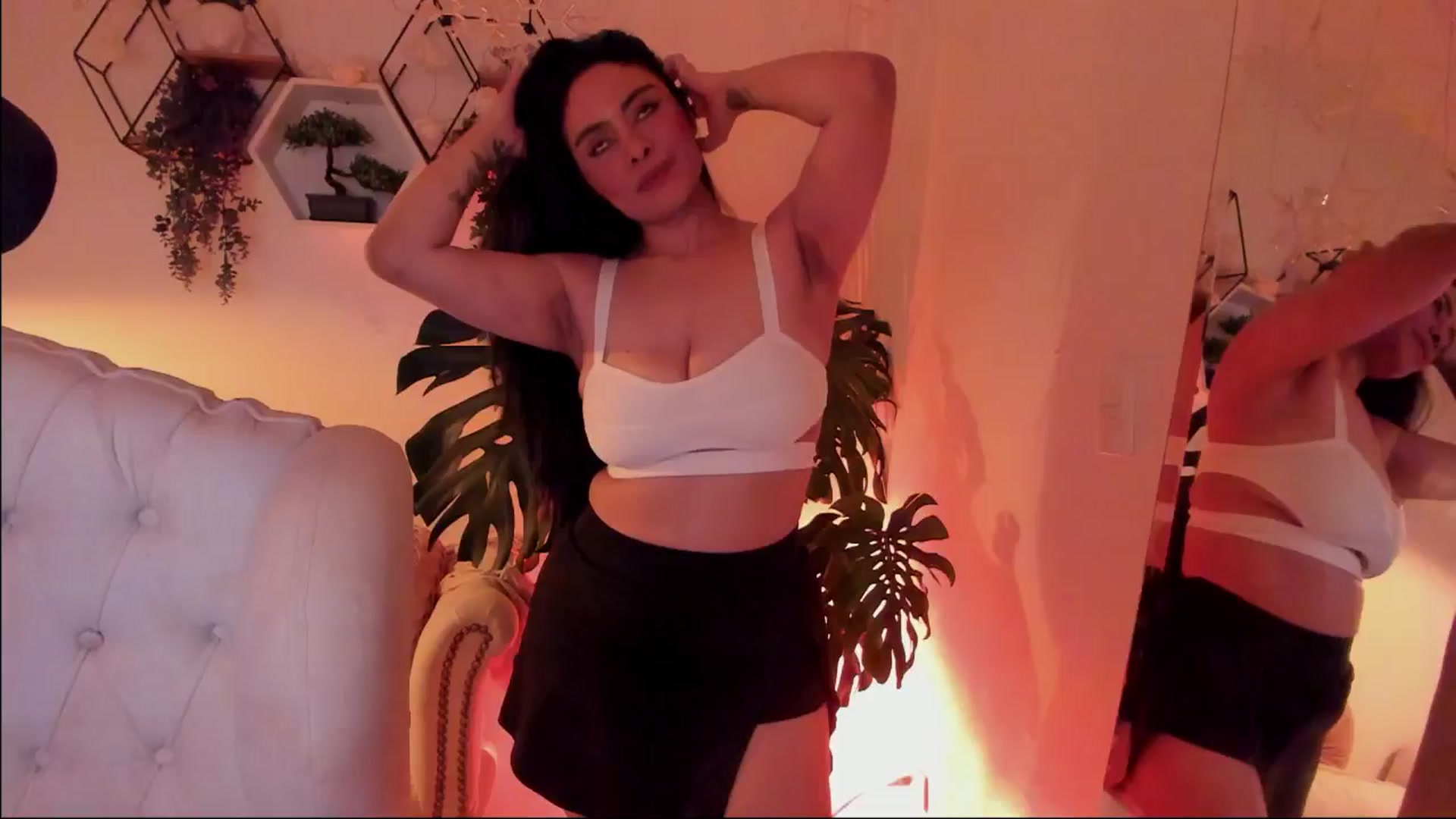 Gallery image thumbnail from Marianviolet's myfreecams stream on, 09/06/2024, 10:37 image 7 of 20