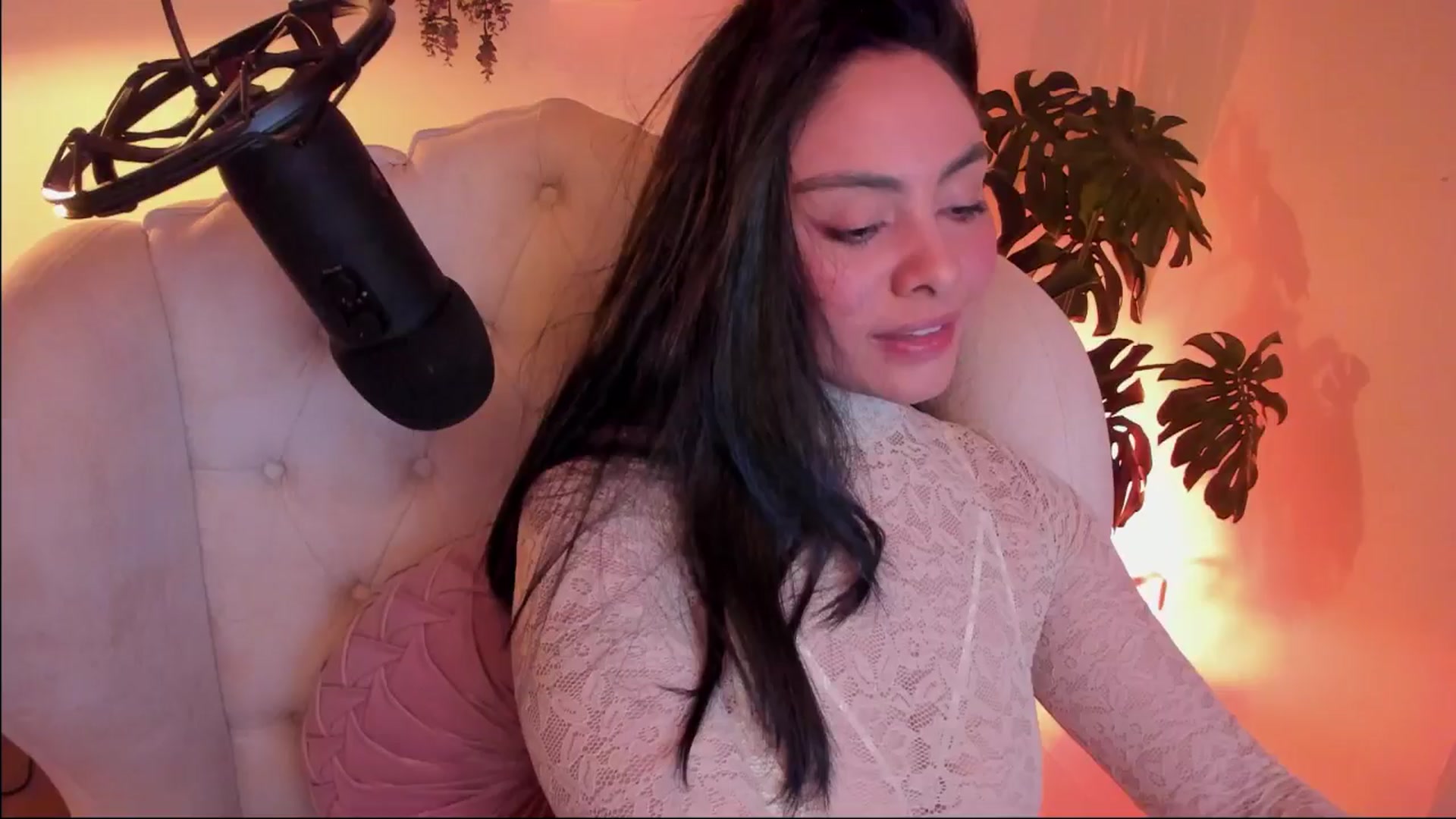 Gallery image thumbnail from Marianviolet's myfreecams stream on, 09/28/2024, 09:24 image 12 of 20