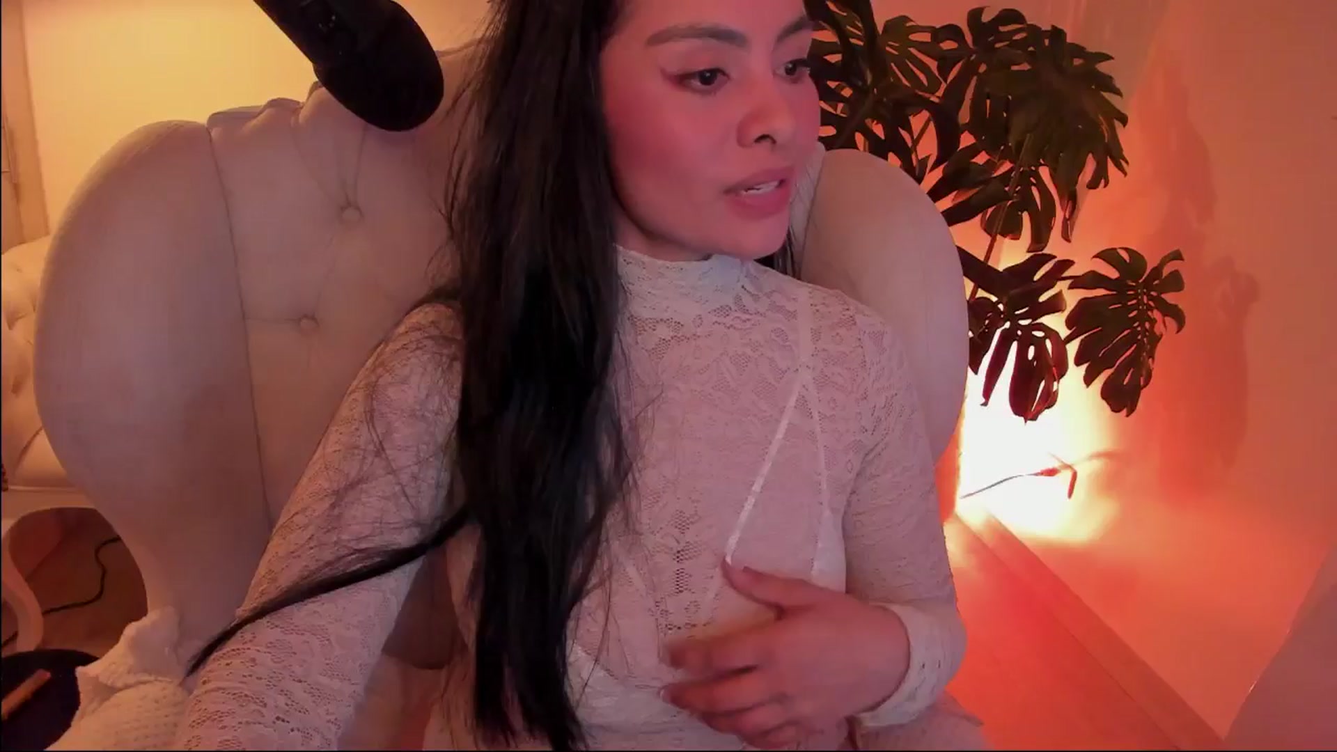 Gallery image thumbnail from Marianviolet's myfreecams stream on, 09/28/2024, 10:59 image 8 of 20