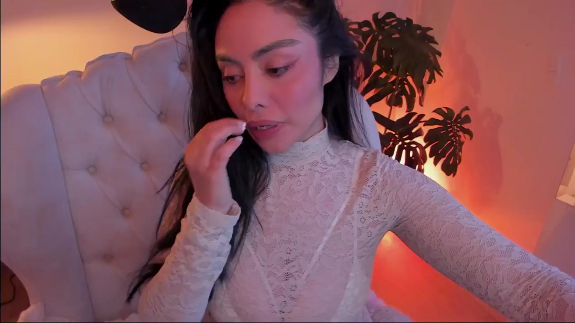 Gallery image thumbnail from Marianviolet's myfreecams stream on, 09/28/2024, 10:59 image 19 of 20