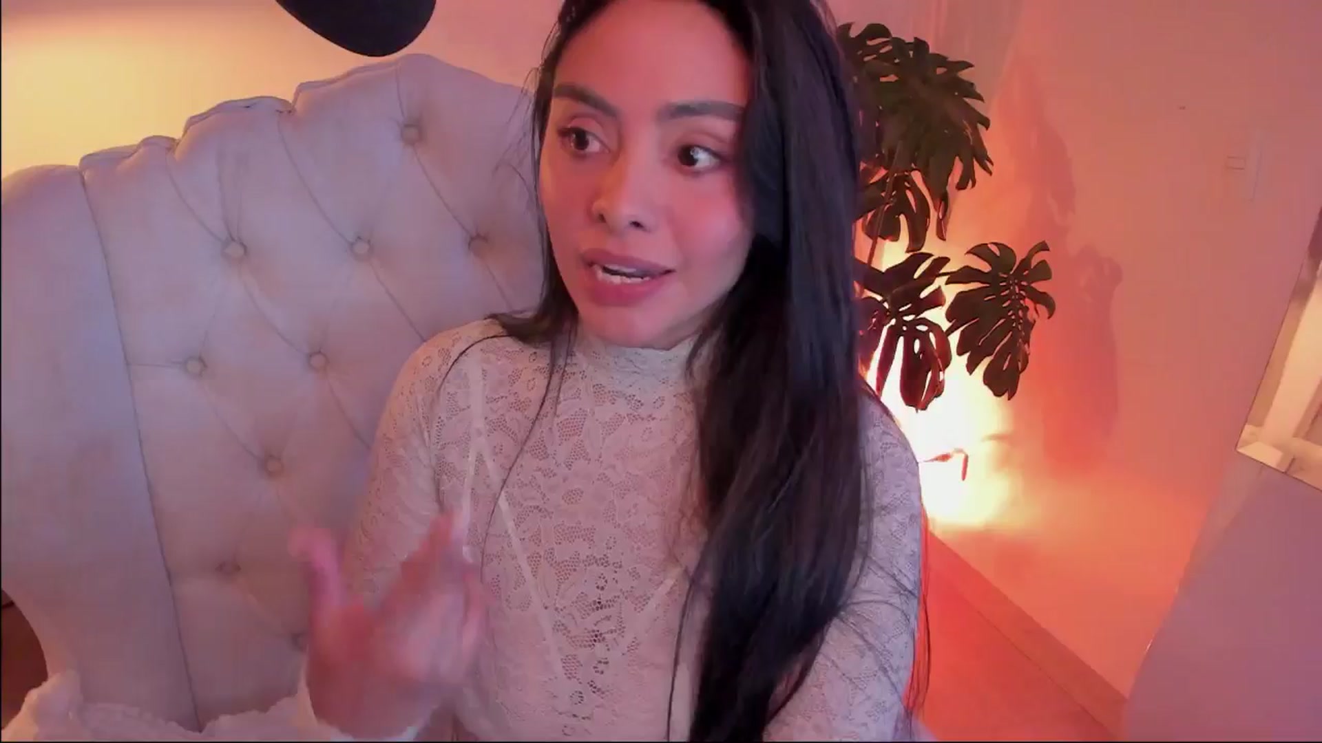 Gallery image thumbnail from Marianviolet's myfreecams stream on, 09/28/2024, 10:59 image 17 of 20