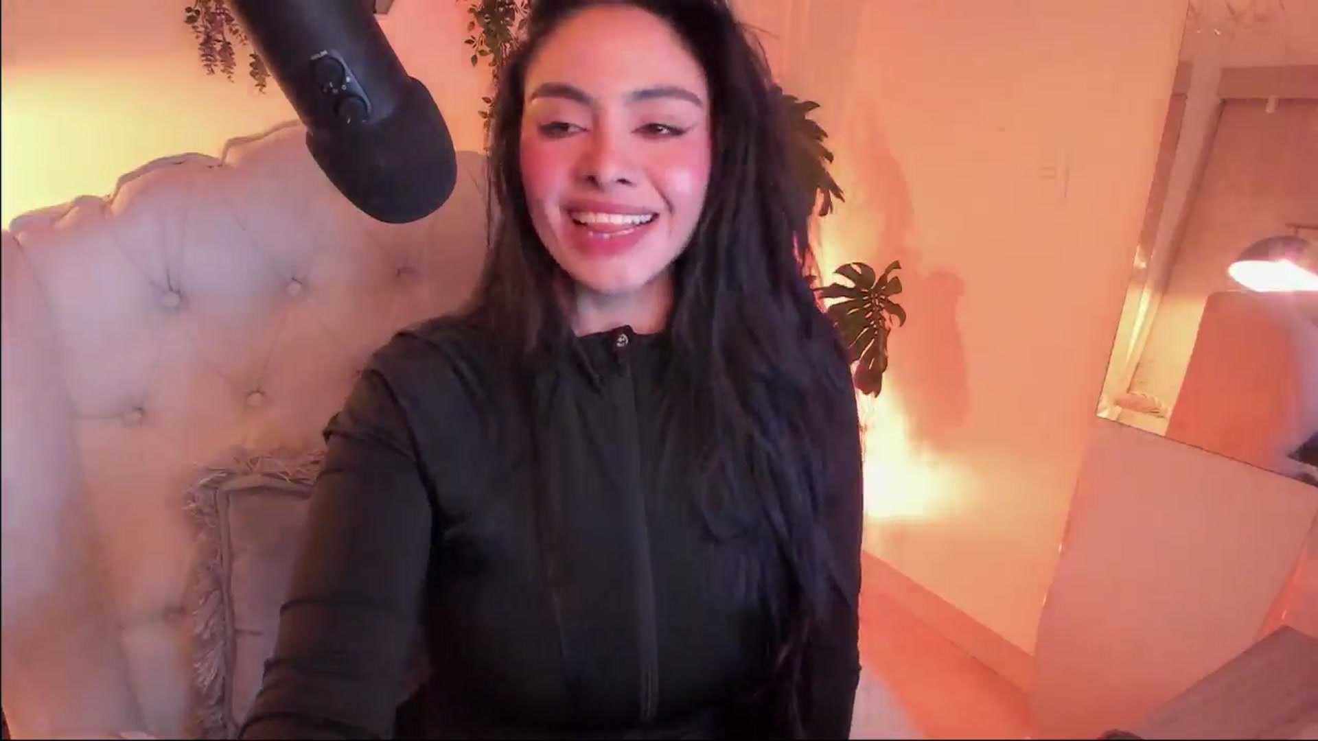 Gallery image thumbnail from Marianviolet's myfreecams stream on, 10/06/2024, 08:05 image 10 of 20