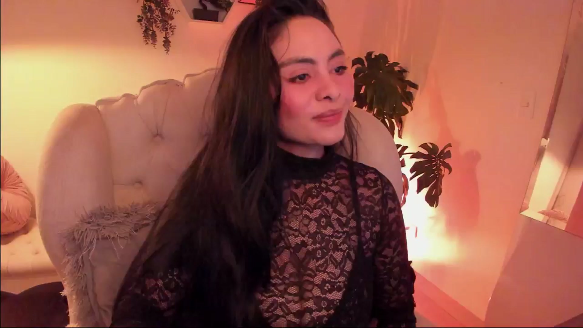 Gallery image thumbnail from Marianviolet's myfreecams stream on, 10/28/2024, 08:15 image 8 of 20