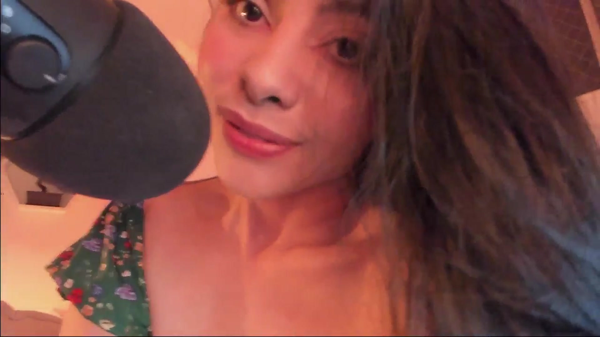 Gallery image thumbnail from Marianviolet's myfreecams stream on, 11/09/2024, 09:08 image 6 of 20