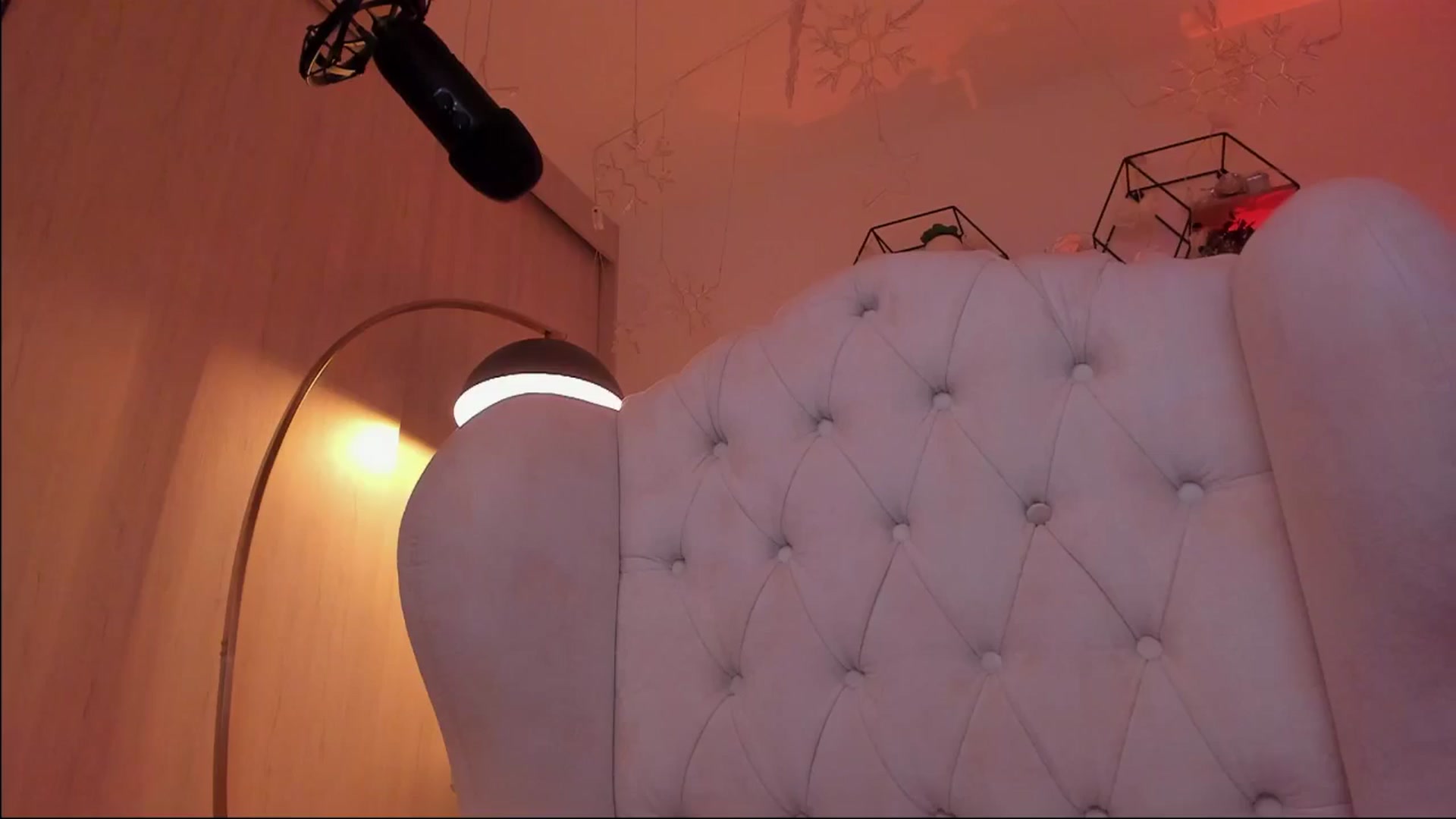 Gallery image thumbnail from Marianviolet's myfreecams stream on, 11/17/2024, 10:42 image 16 of 20